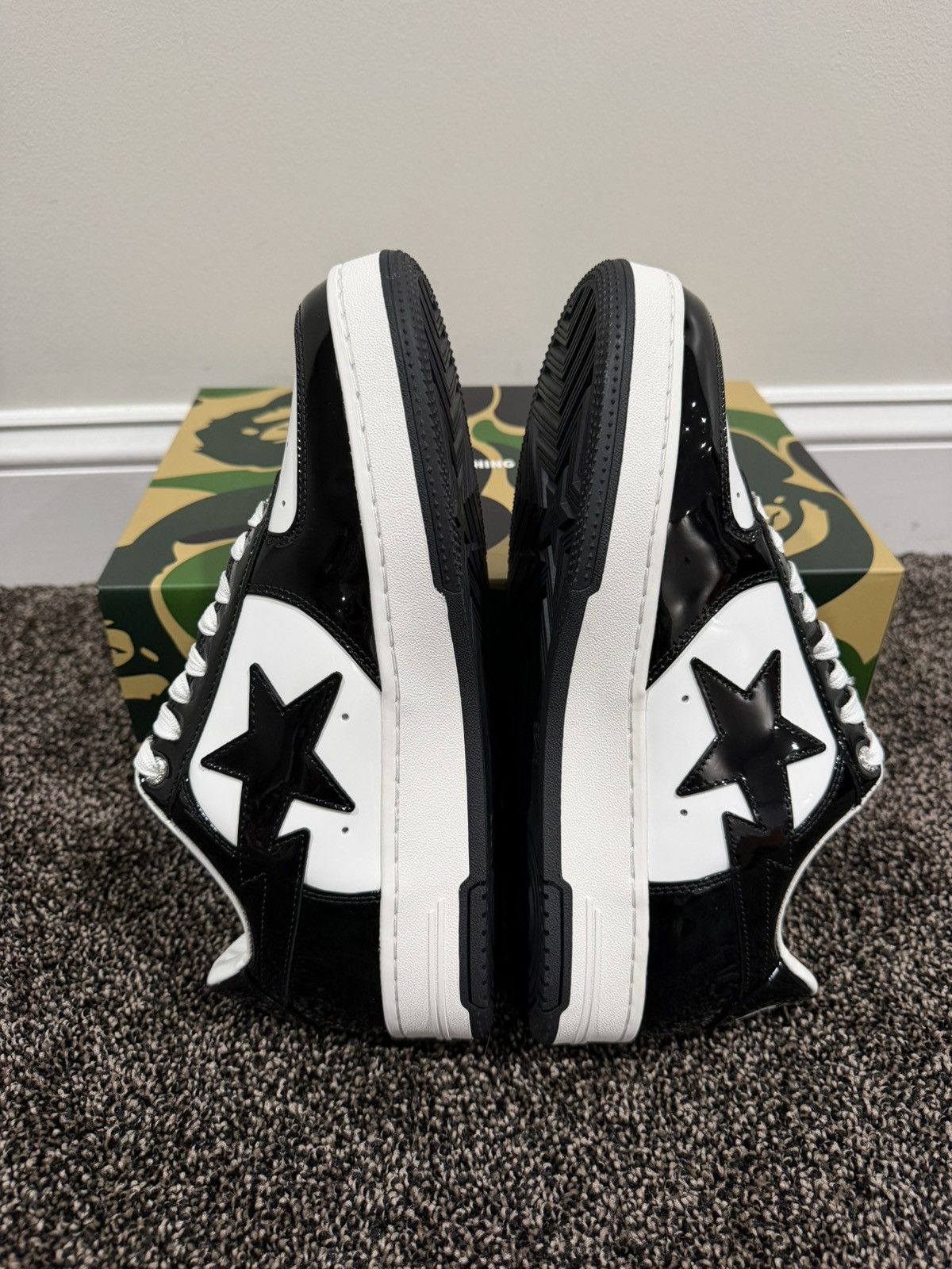 Bape A Bathing Ape Bapesta Patent Leather Black/White Sneaker Size US 9.5 / EU 42-43 - 6 Thumbnail
