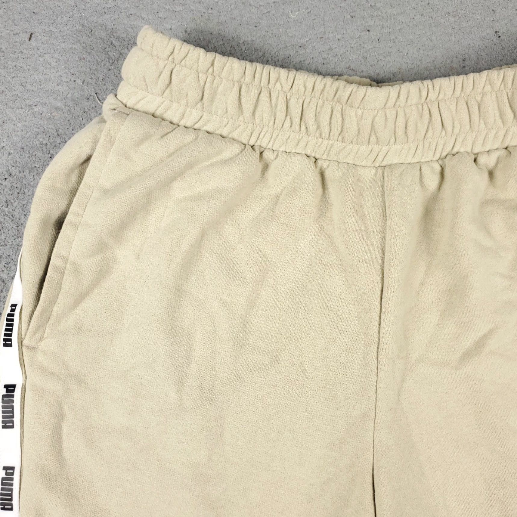 Puma Puma Sweat Shorts Mens Small Beige Sports Running Training Size US 29 - 2 Thumbnail