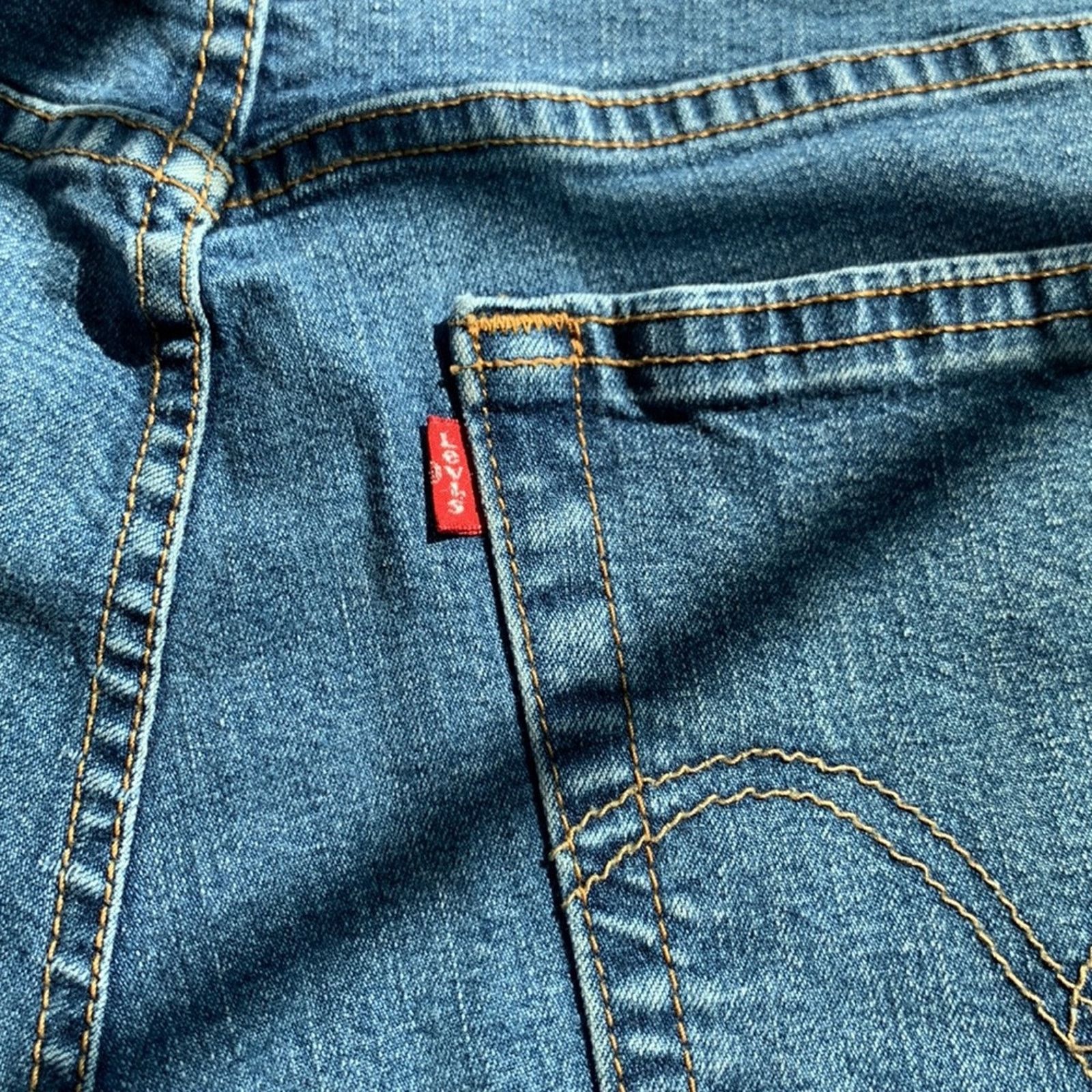 Levi's Levis womens jeans 550 relaxed bootcut Size 36" / US 14 / IT 50 - 8 Thumbnail
