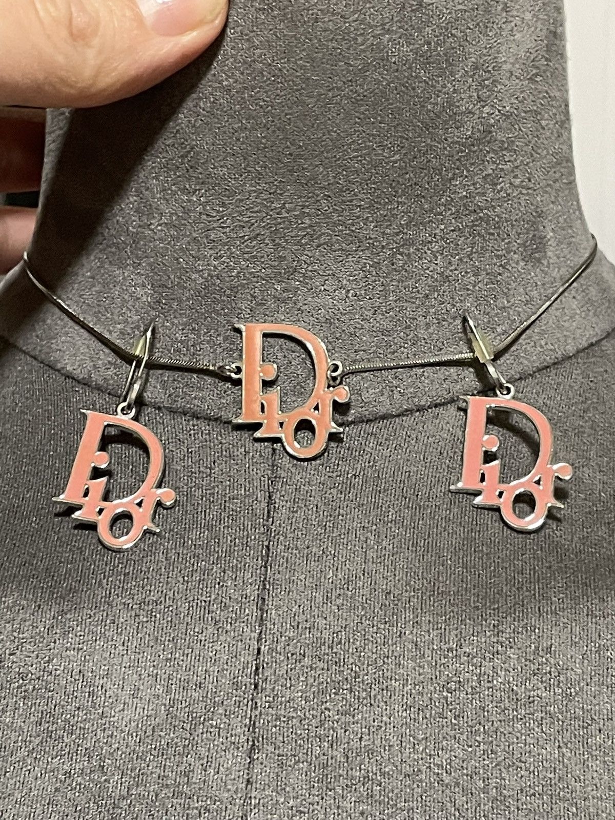 Dior CHRISTIAN DIOR. Set included necklace and earrings Size ONE SIZE - 4 Thumbnail