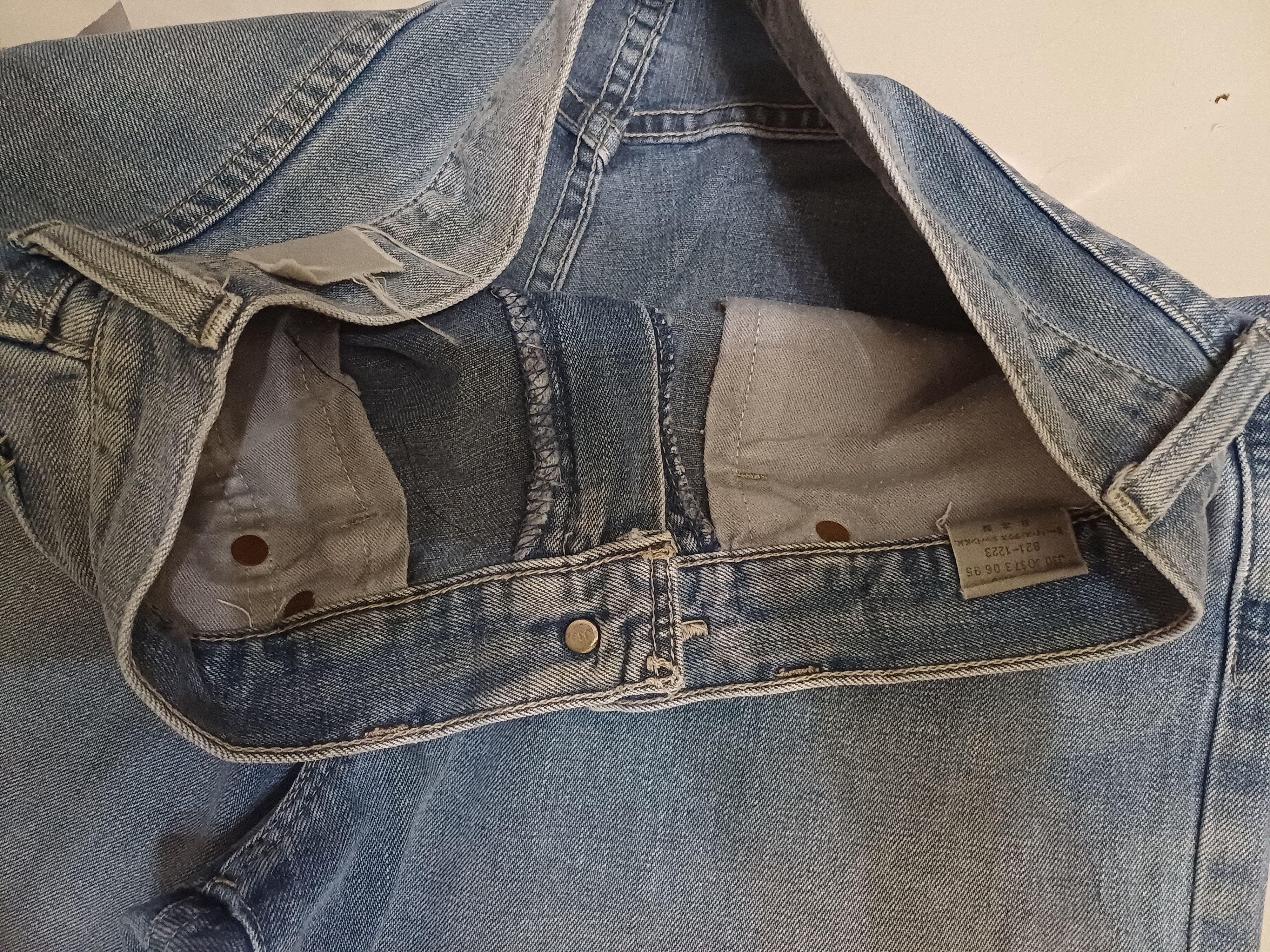 Levi's Vintage Clothing Nice Vintage Levis jeans 🔥🔥🔥 Size US 30 / EU 46 - 9 Thumbnail