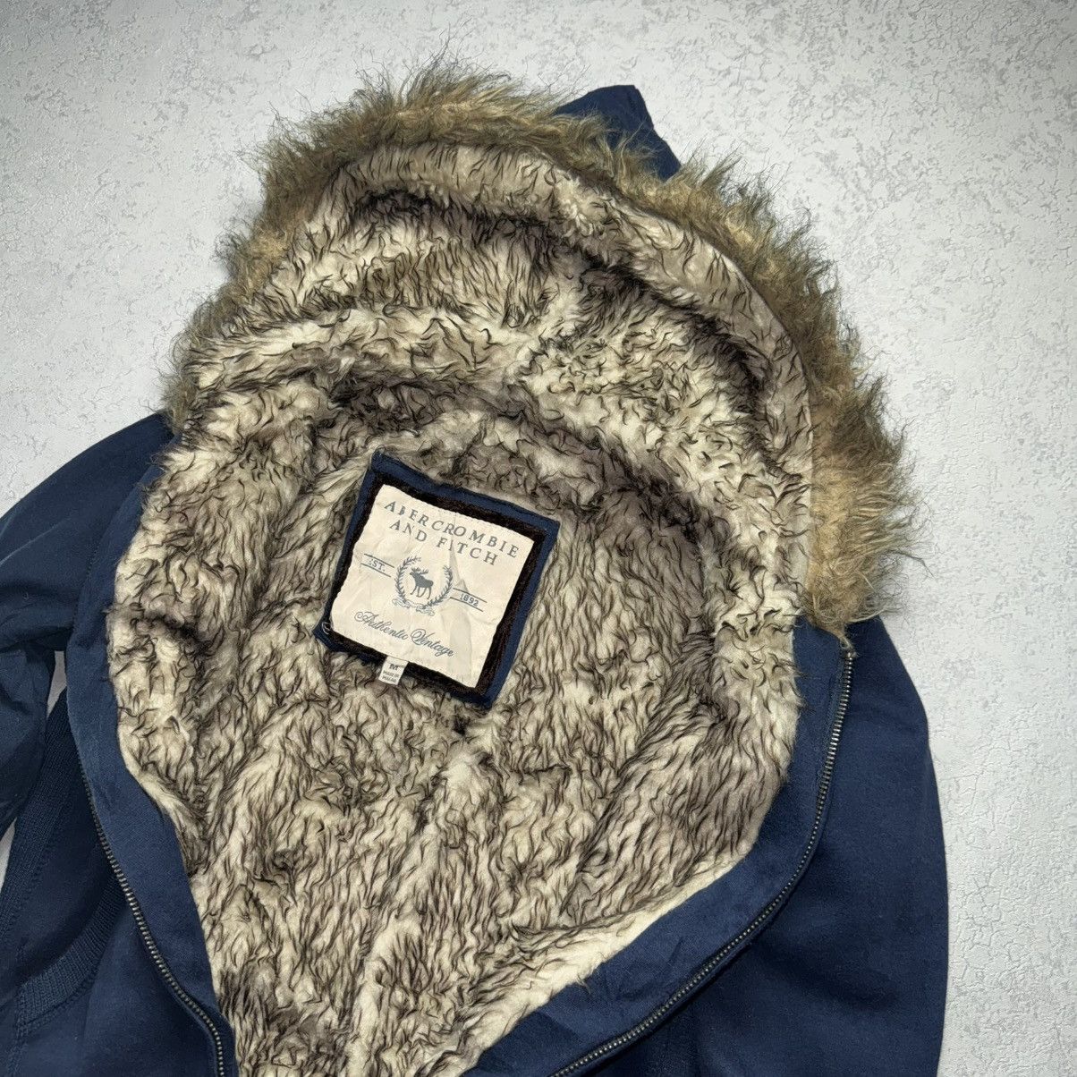 Abercrombie & Fitch Y2K Vintage Abercrombie & Fitch NY Fur Zip Hoodie Size M Size M / US 6-8 / IT 42-44 - 9 Thumbnail