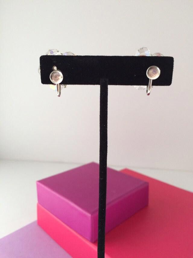 Designer Vintage Aurora Borealis Crystal Cluster Earrings- Unsigned Size ONE SIZE - 5 Thumbnail