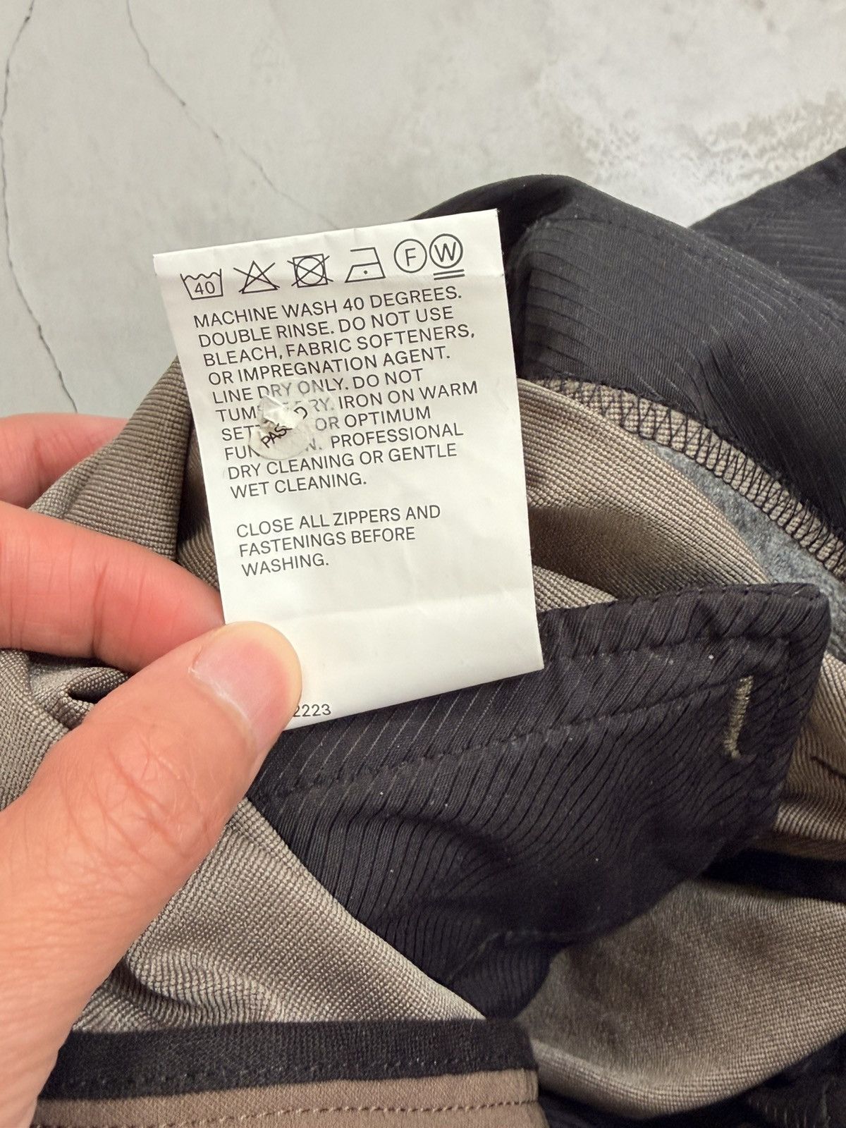 Acronym P23a-DS Size US 30 / EU 46 - 6 Thumbnail