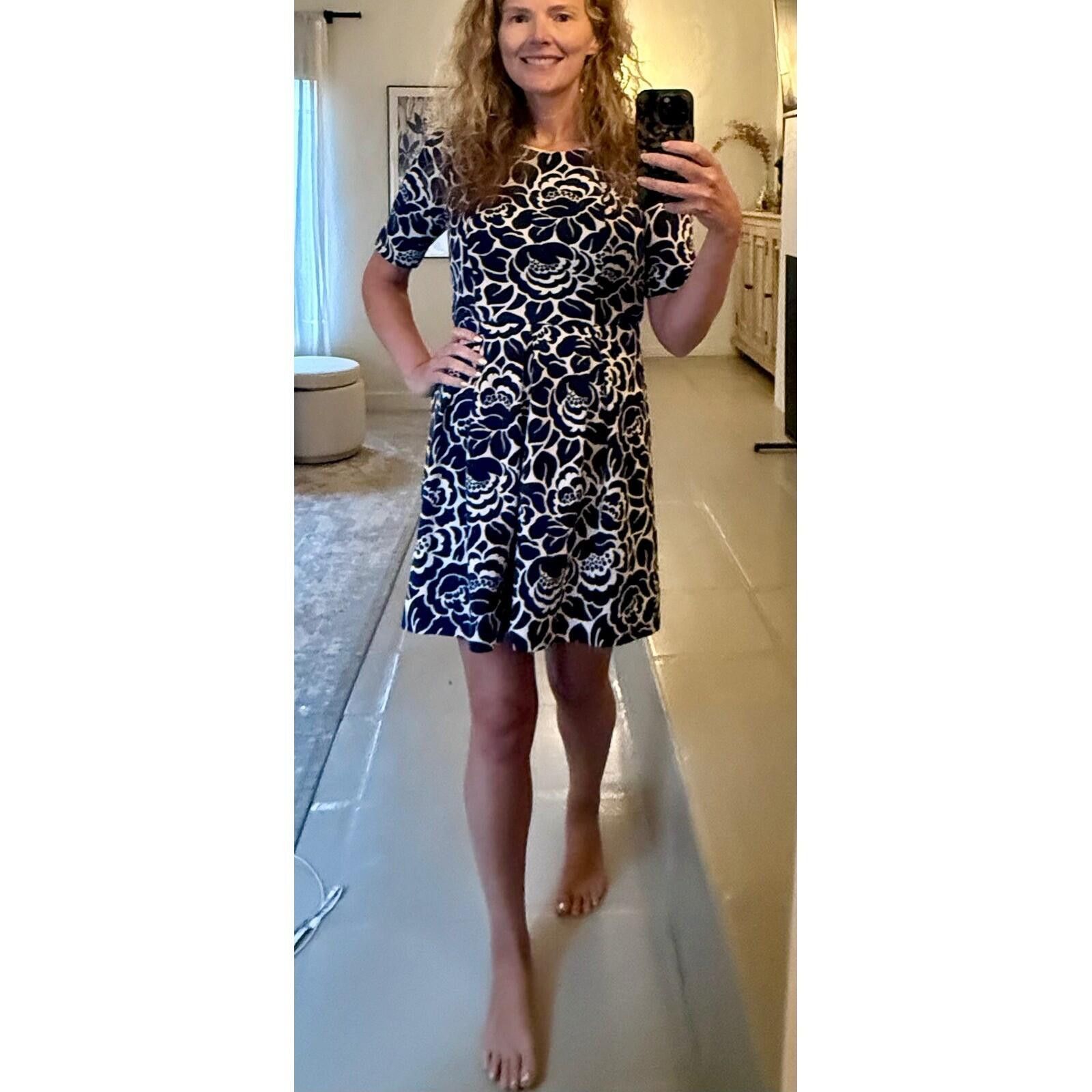 Boden Boden Navy Blue Floral Fit & Flare Dress Short Sleeve Size 8 Size M / US 6-8 / IT 42-44 - 4 Thumbnail