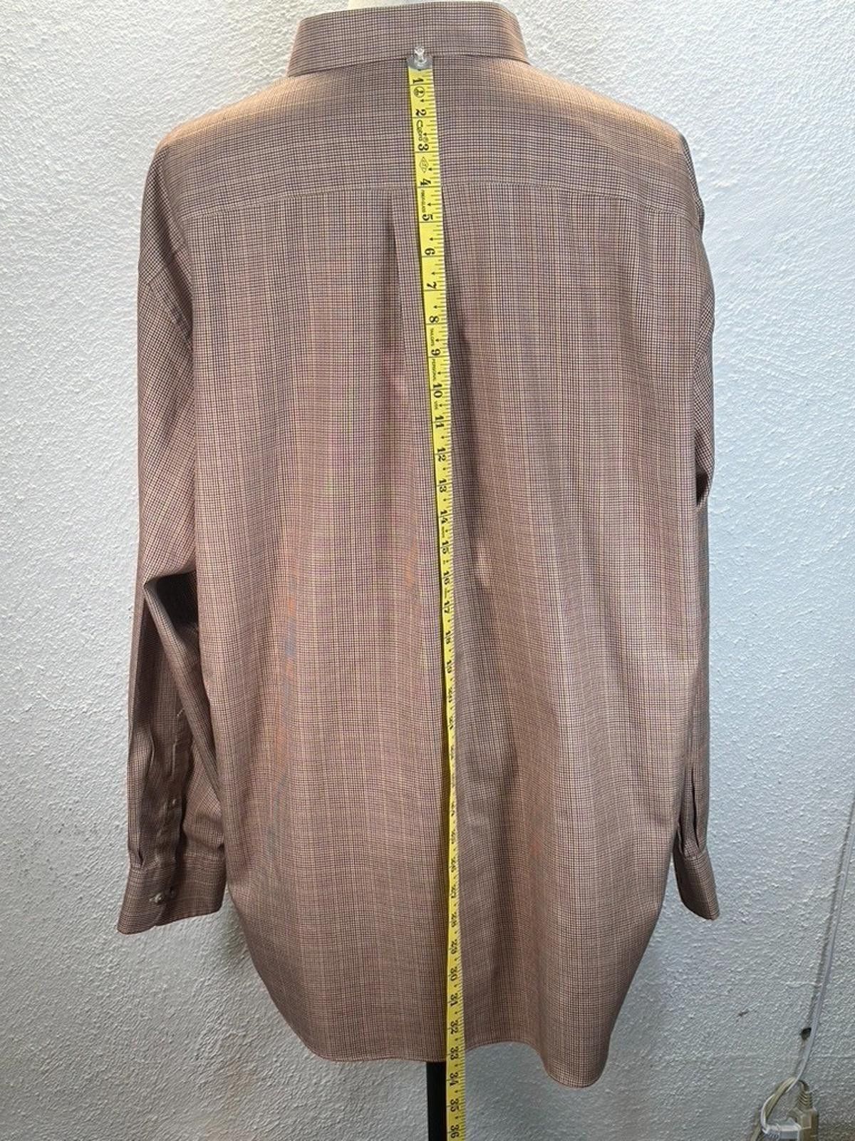 Jos. A. Bank Jos A Bank Men's Brown XL Traveler's Collection Dress Shirt Size 44R - 4 Thumbnail