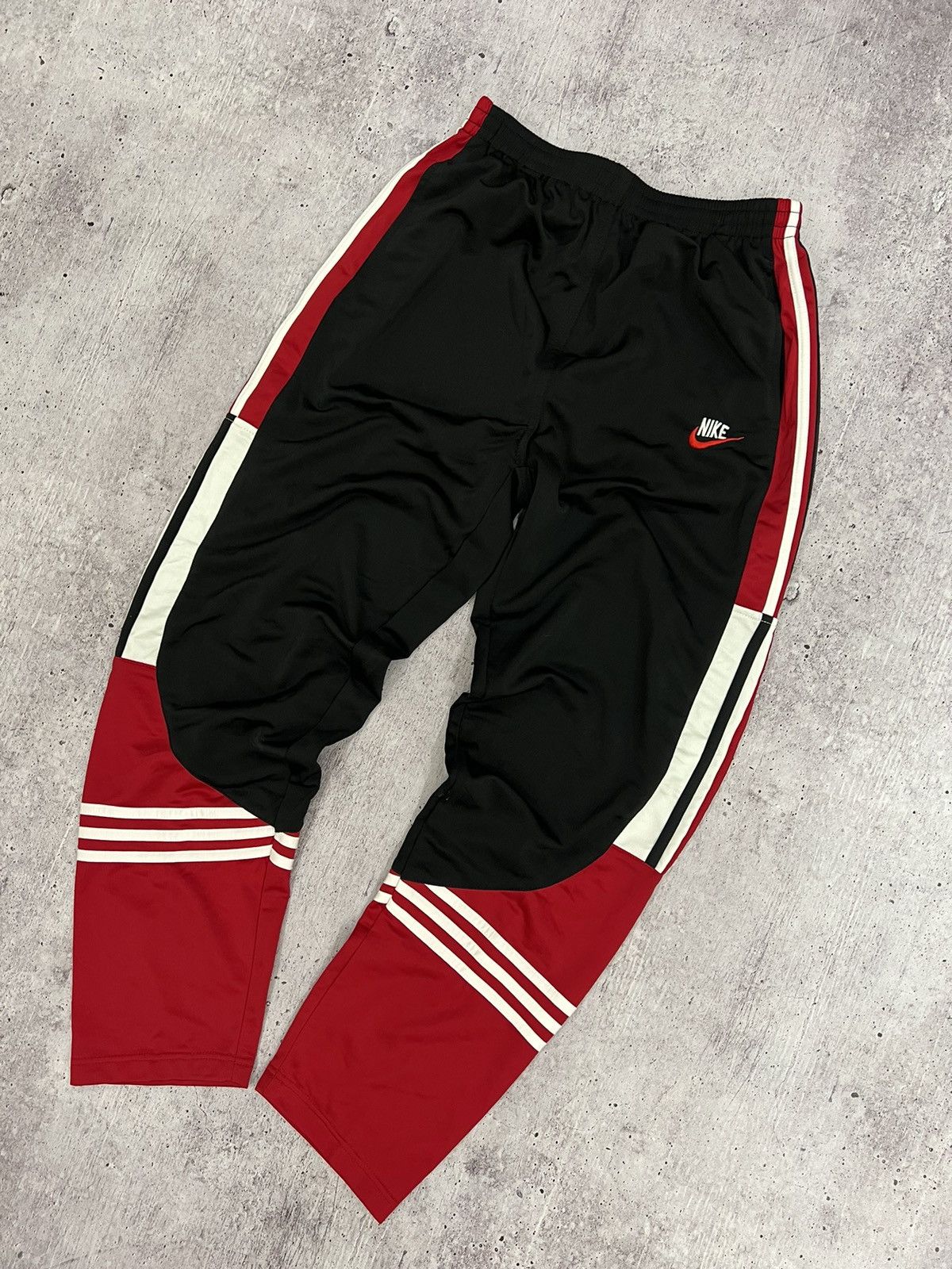 Nike Vintage Nike 90s Track Pants Y2K Size US 32 / EU 48 - 2 Thumbnail