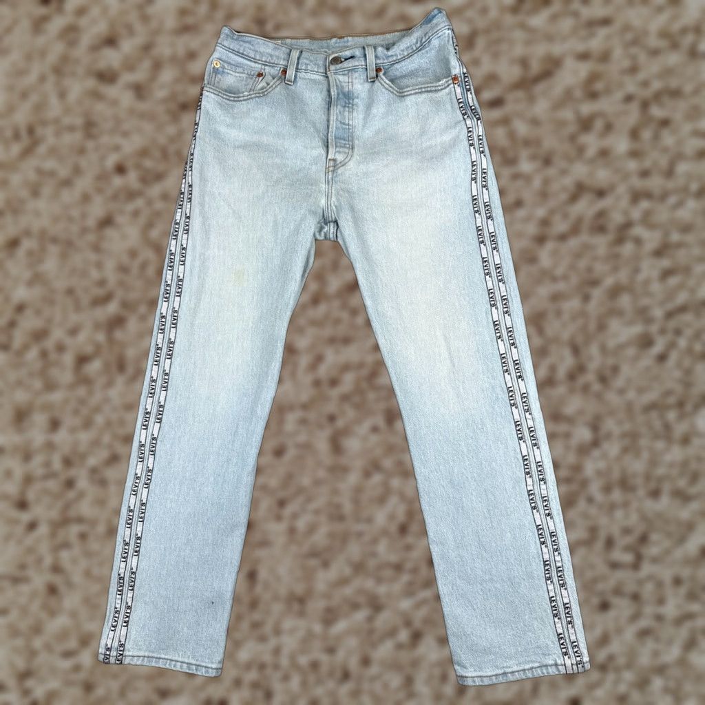 Levi's VINTAGE Levis Premium Jeans Women 32 Blue Denim Big E 720 Super Skinny Taper 32x30 Size 24" / US 00 / IT 34 - 1 Thumbnail