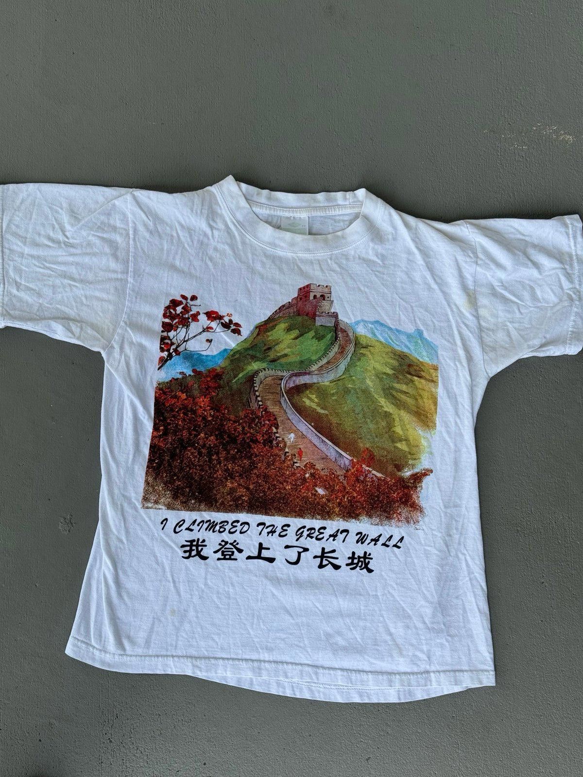 Gildan I climbed the Great Wall of china vintage tee Size US M / EU 48-50 / 2 - 1 Thumbnail