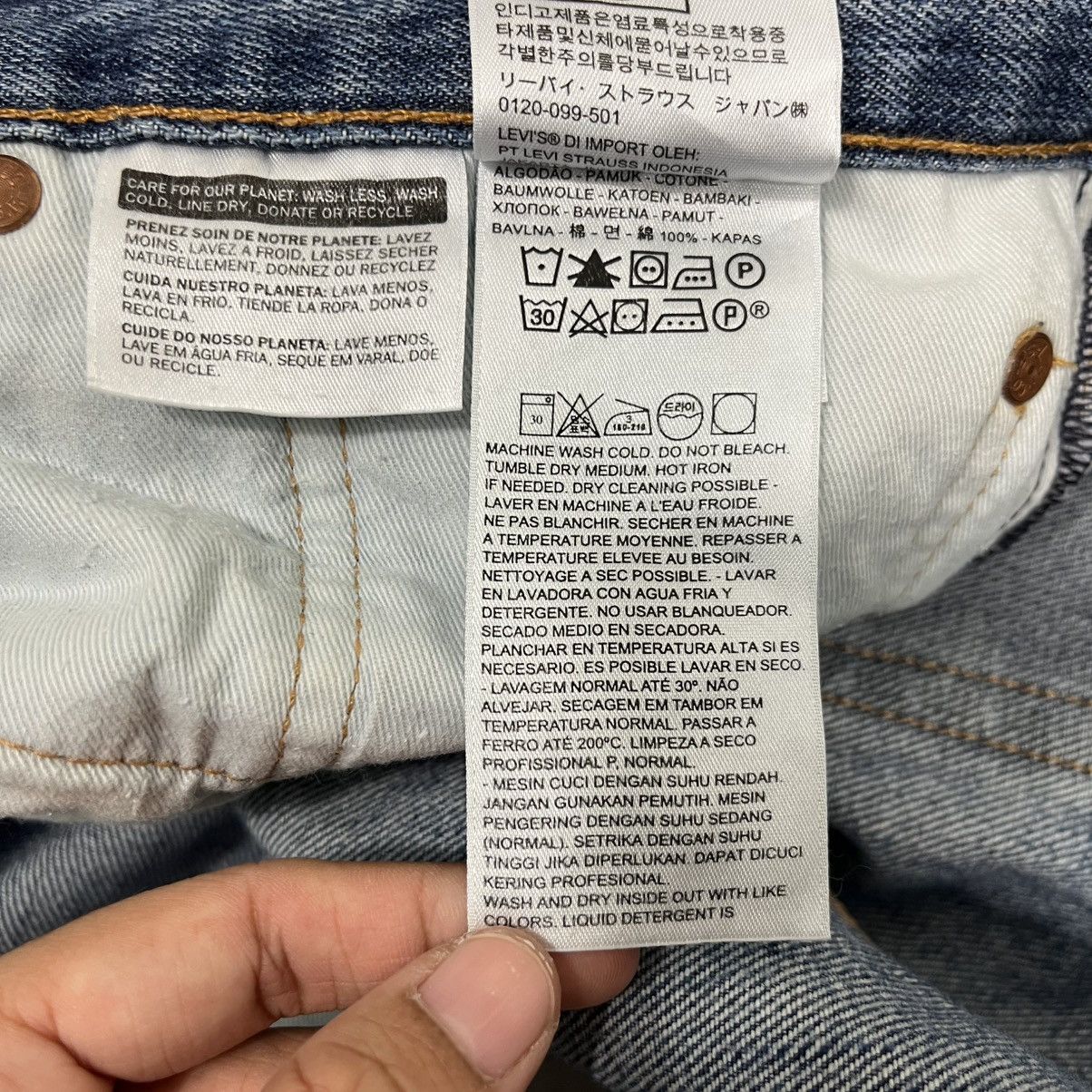 Levi's Vintage Y2k Levis Distressed Denim Jeans Size US 36 / EU 52 - 23 Thumbnail