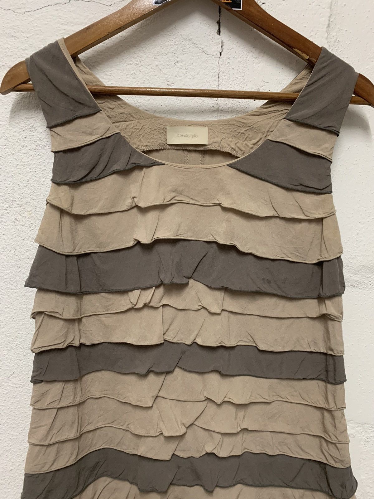 Japanese Brand Crinkle Tiered Dress Size S / US 4 / IT 40 - 4 Thumbnail
