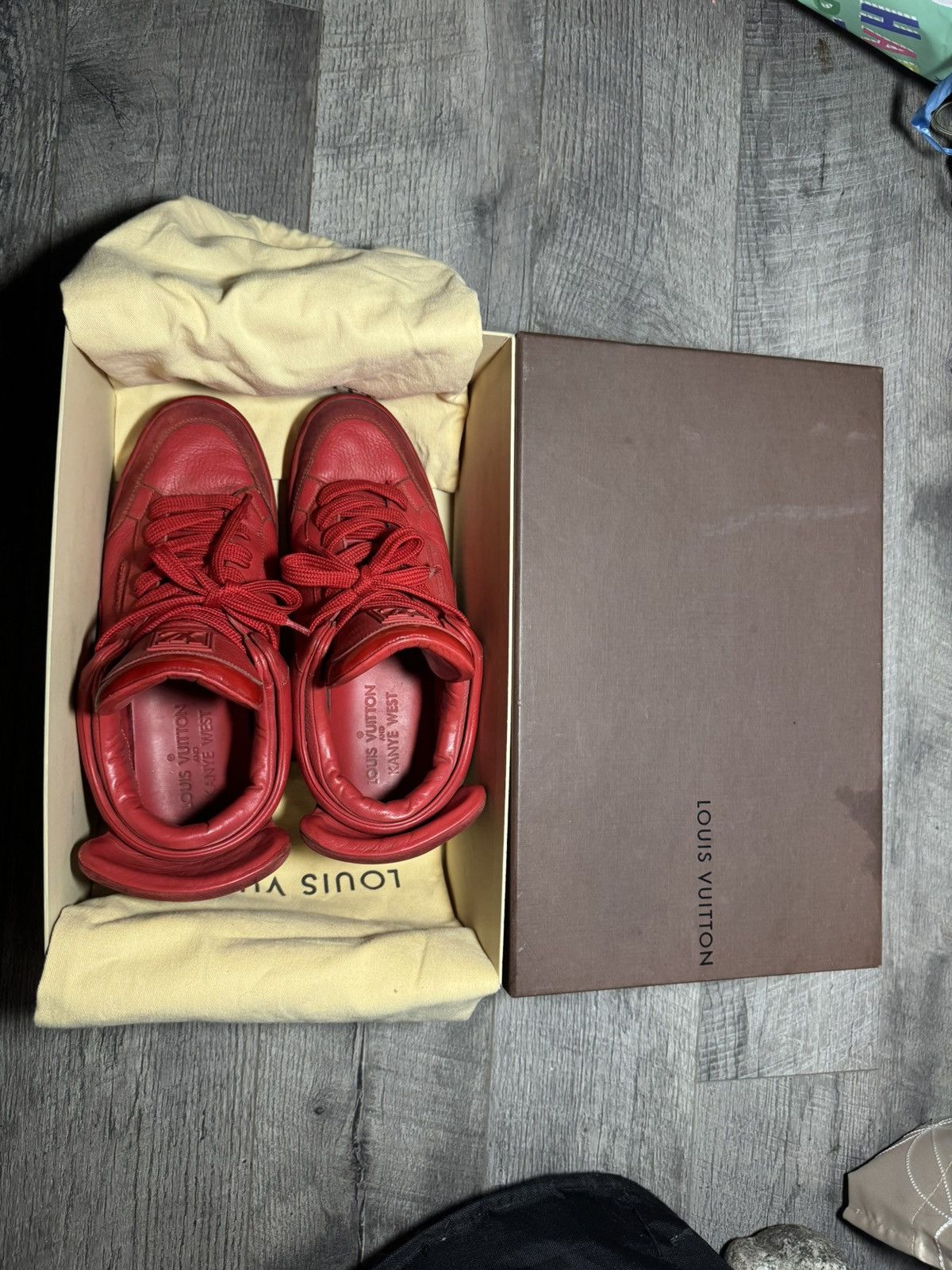 Kanye West × Louis Vuitton Used LV Louis Vuitton Kanye West Don Red Low U.S.: 8.5-9 Size US 7 / EU 40 - 11 Thumbnail