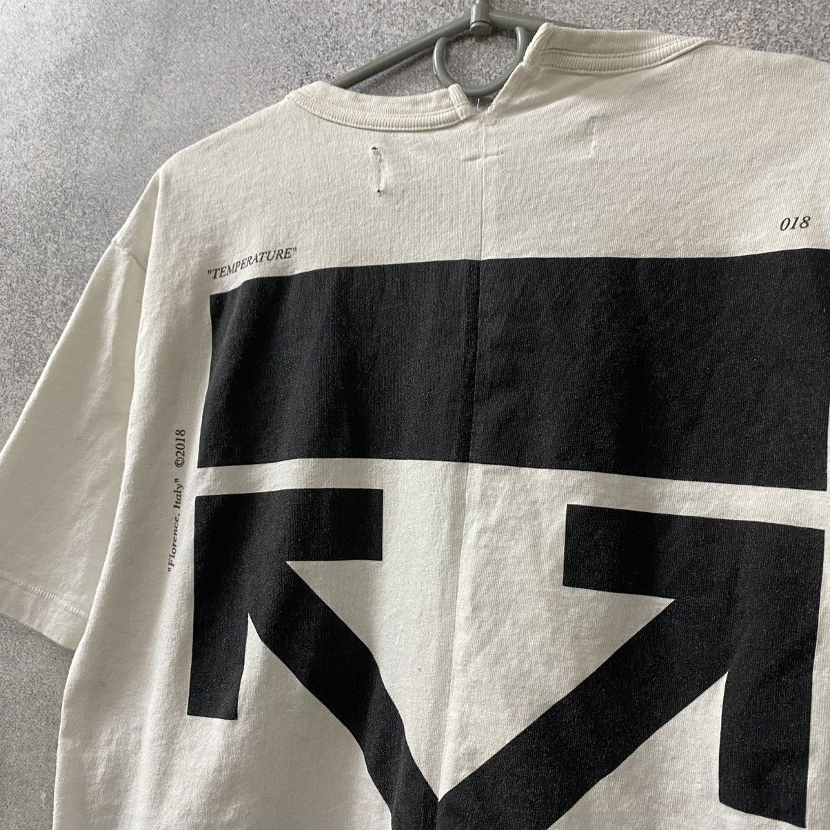 Off-White Off White Temperature T-Shirt White Big Logo Size US M / EU 48-50 / 2 - 9 Thumbnail