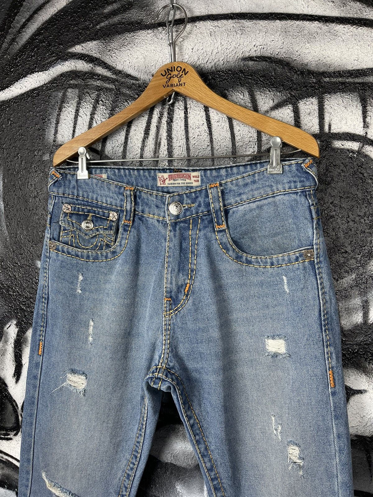 True Religion True Religion Ricky Relaxed Straight Distressed Denim Jeans Size US 32 / EU 48 - 5 Thumbnail