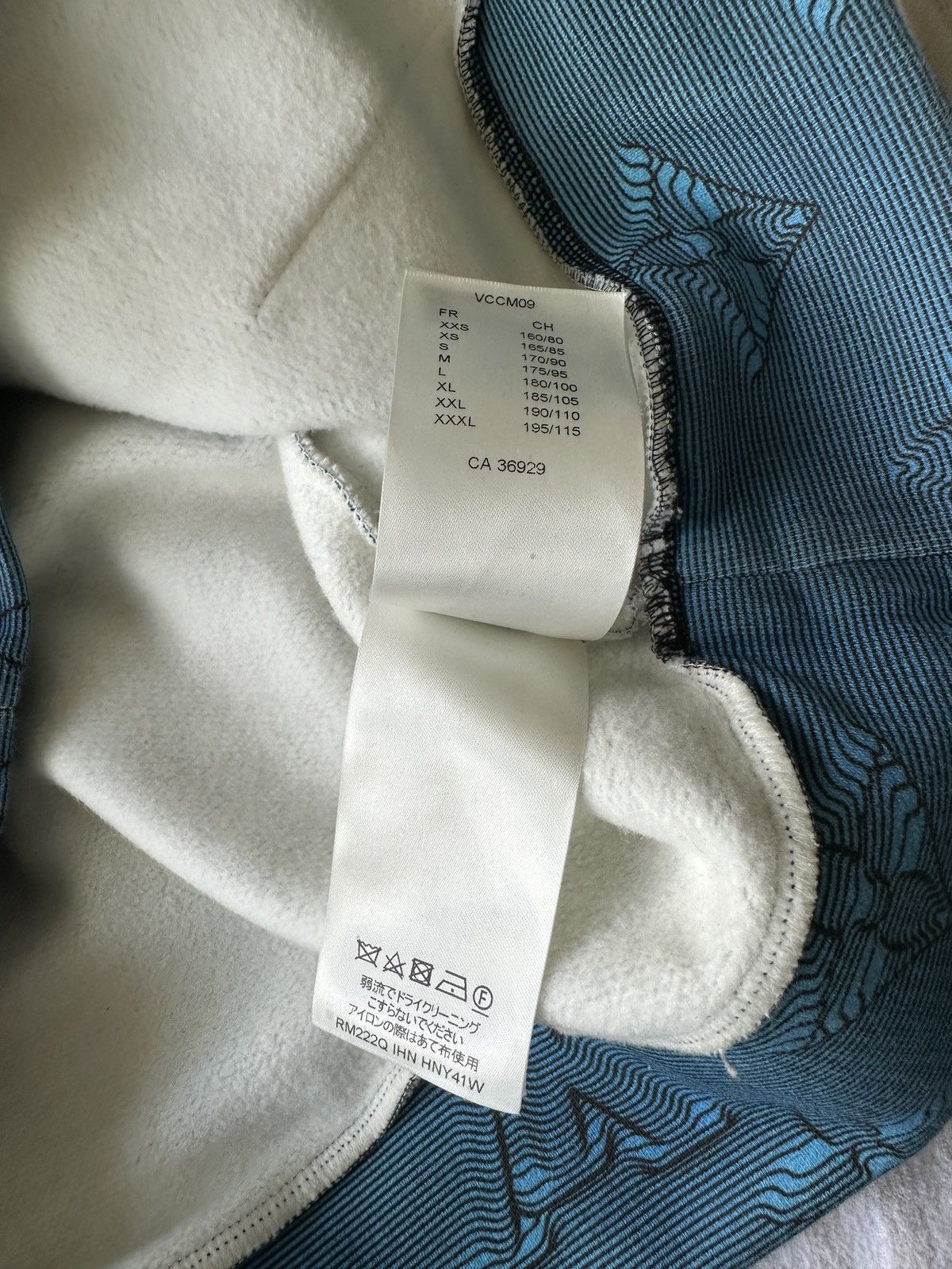 Louis Vuitton Louis Vuitton 2054 Monogram Hoodie Size Large Size US L / EU 52-54 / 3 - 4 Thumbnail