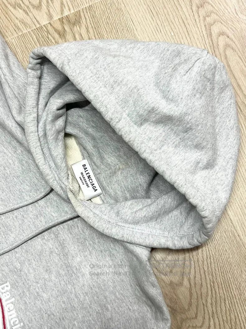 Balenciaga Balenciaga Embroidered Hoodie XS. Size US XS / EU 42 / 0 - 3 Thumbnail