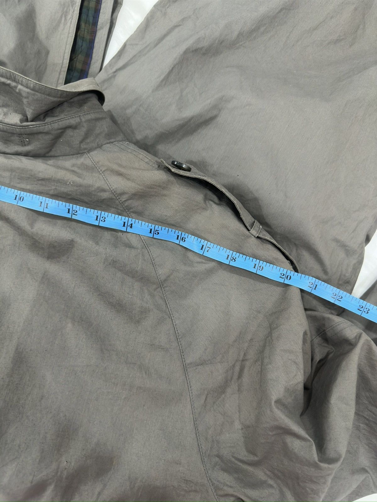Yves Saint Laurent Yves Saint Laurent Pour Homme Olive Light Trench Coat Size US L / EU 52-54 / 3 - 21 Thumbnail