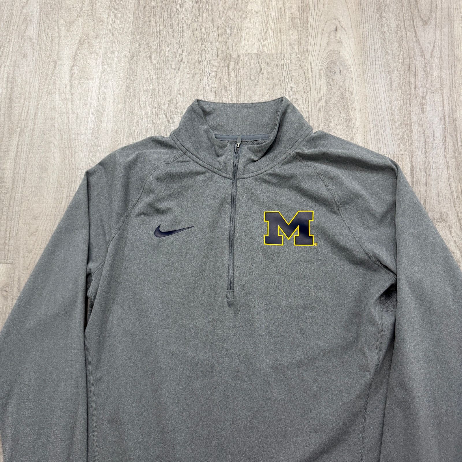 Nike Nike Michigan Wolverines 1/4 Zip Pullover Men's Large Gray Size US L / EU 52-54 / 3 - 2 Thumbnail