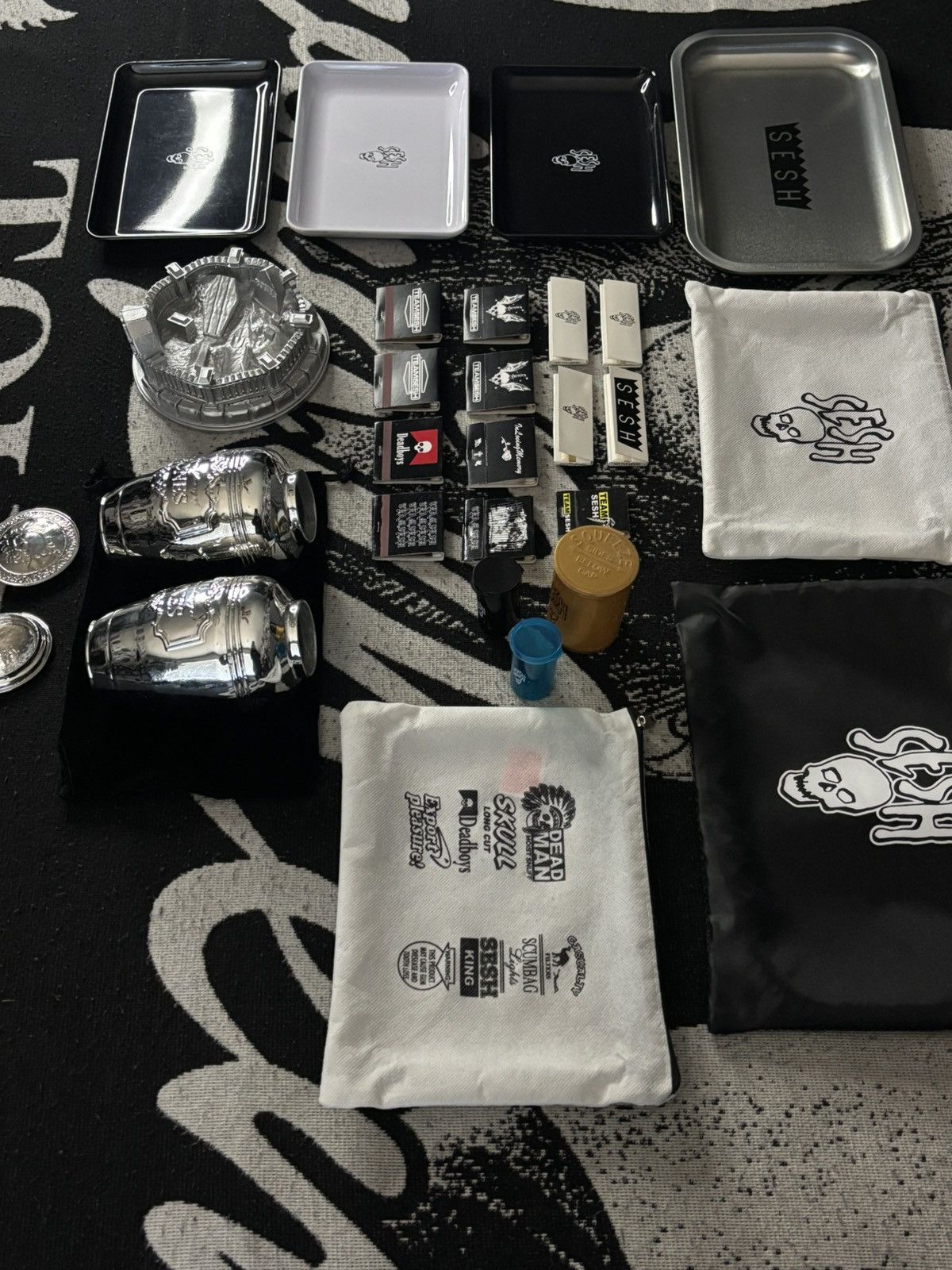 TeamSESH #Teamsesh Rolling/Ashtray Sets & Accessories Collection Size ONE SIZE - 4 Thumbnail