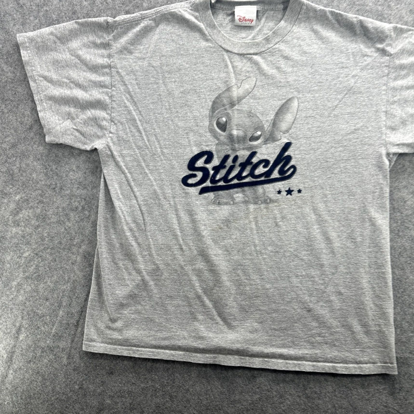 Disney Disney Stitch Shirt Mens Large Gray Graphic Tee Lilo & Stitch Movie Logo Size US L / EU 52-54 / 3 - 3 Thumbnail