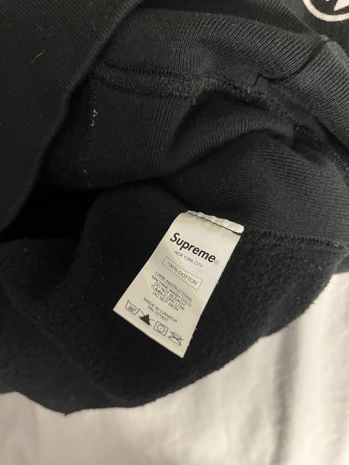 Supreme Supreme fuck em hoodie black Size US M / EU 48-50 / 2 - 7 Thumbnail