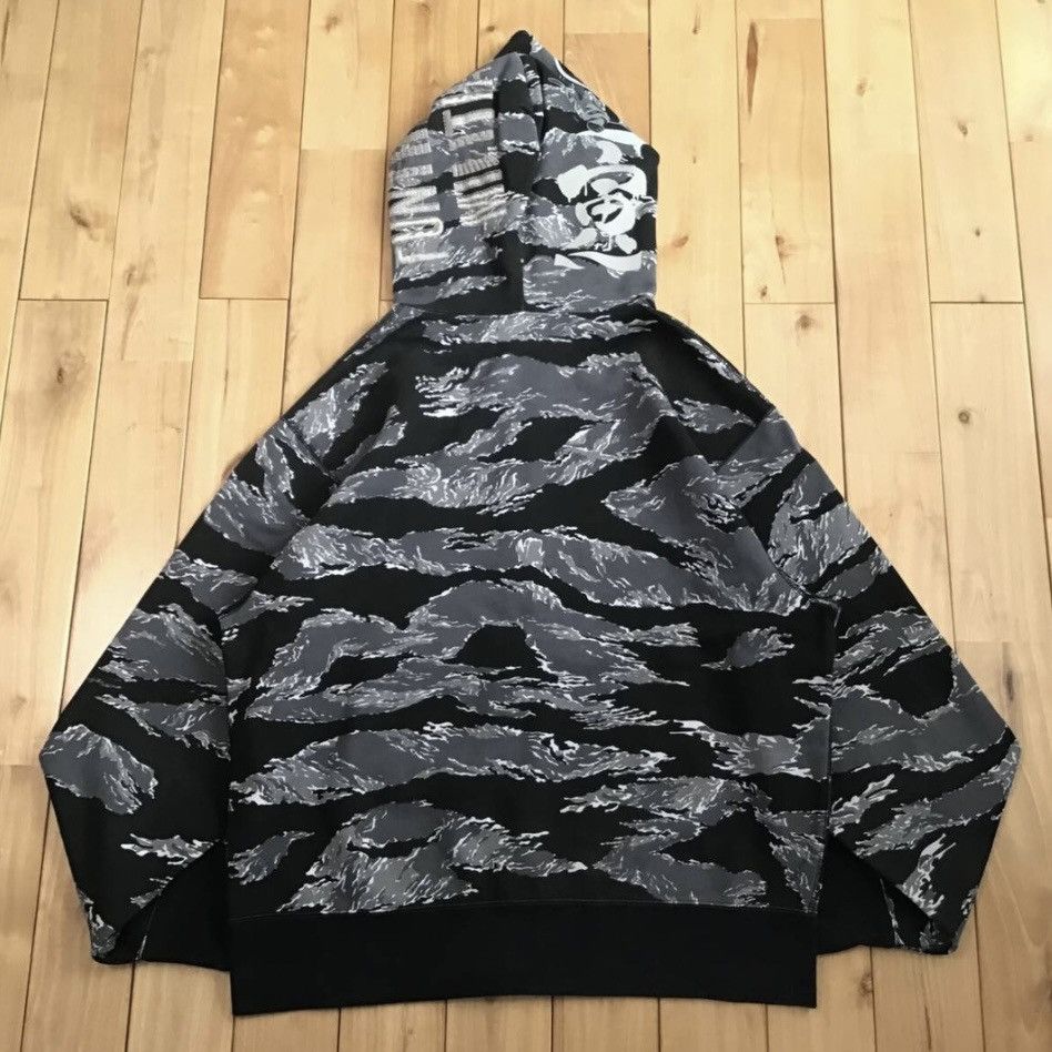 Bape BAPE Tiger full zip hoodie Tiger camo a bathing ape Size US M / EU 48-50 / 2 - 5 Thumbnail