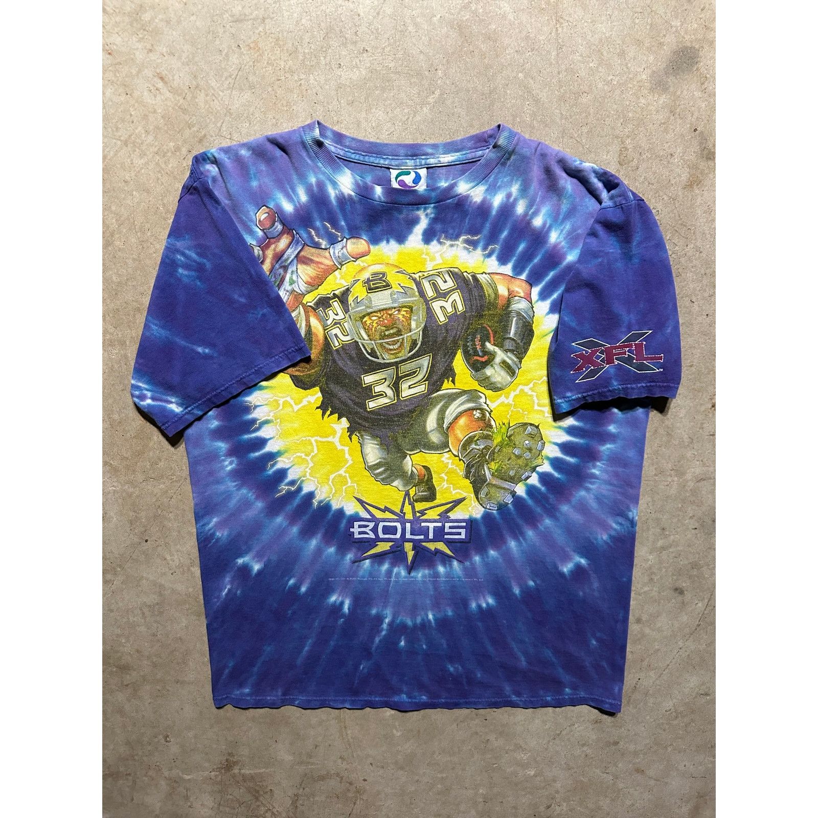 Liquid Blue × NFL × Vintage Baltimore Bolts 2001 XFL Liquid Blue T Shirt Tie Dye NFL Size US L / EU 52-54 / 3 - 1 Thumbnail