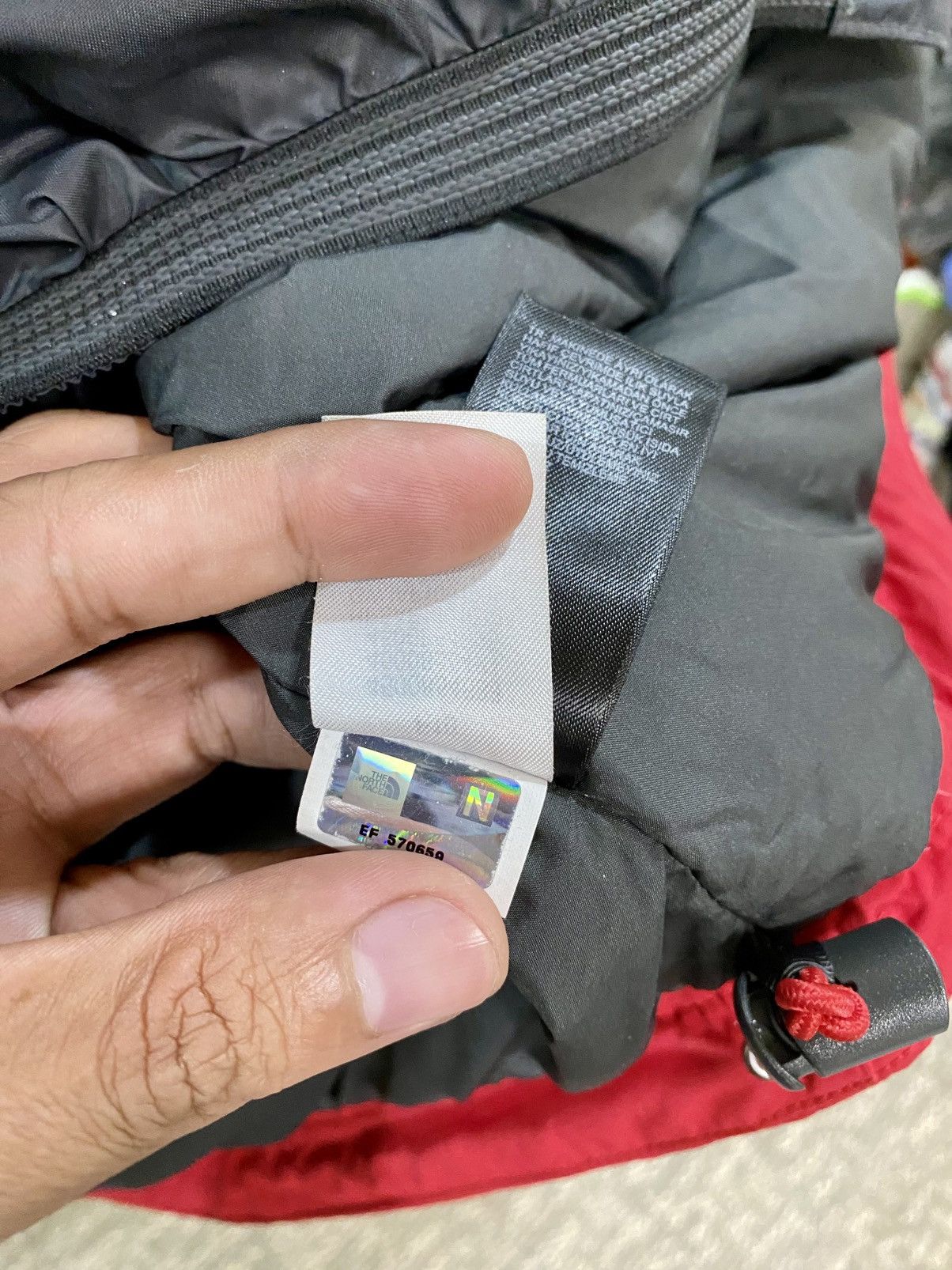 The North Face TNF mountain down hyvent Size US M / EU 48-50 / 2 - 9 Thumbnail
