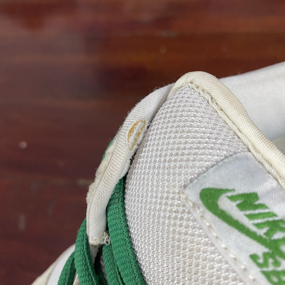 Nike SB Dunk Low White Classic Green 2004 Size US 8 / EU 41 - 9 Thumbnail