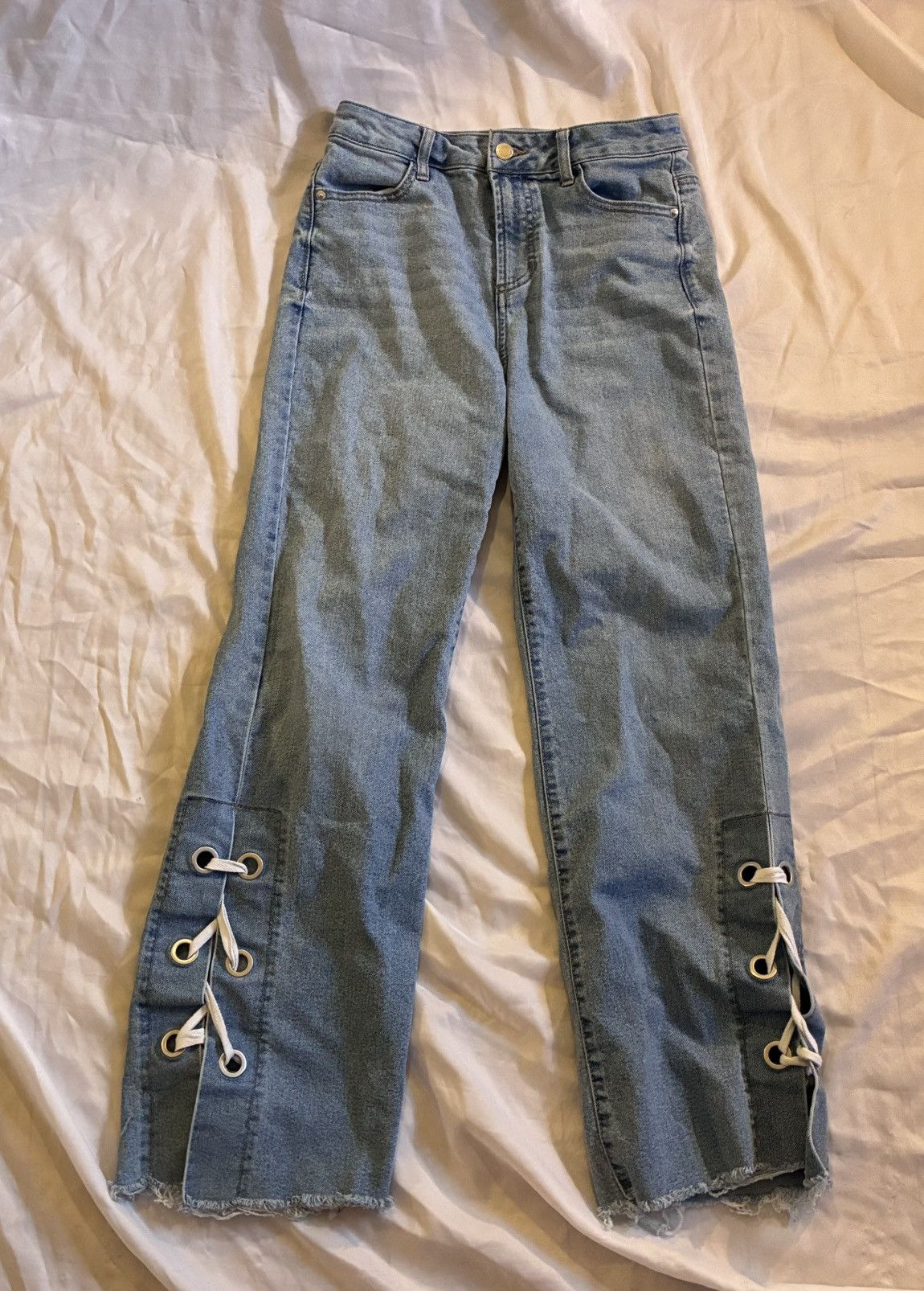 Other No Boundaries Lace Up Jeans Size 27" / US 4 / IT 40 - 1 Thumbnail
