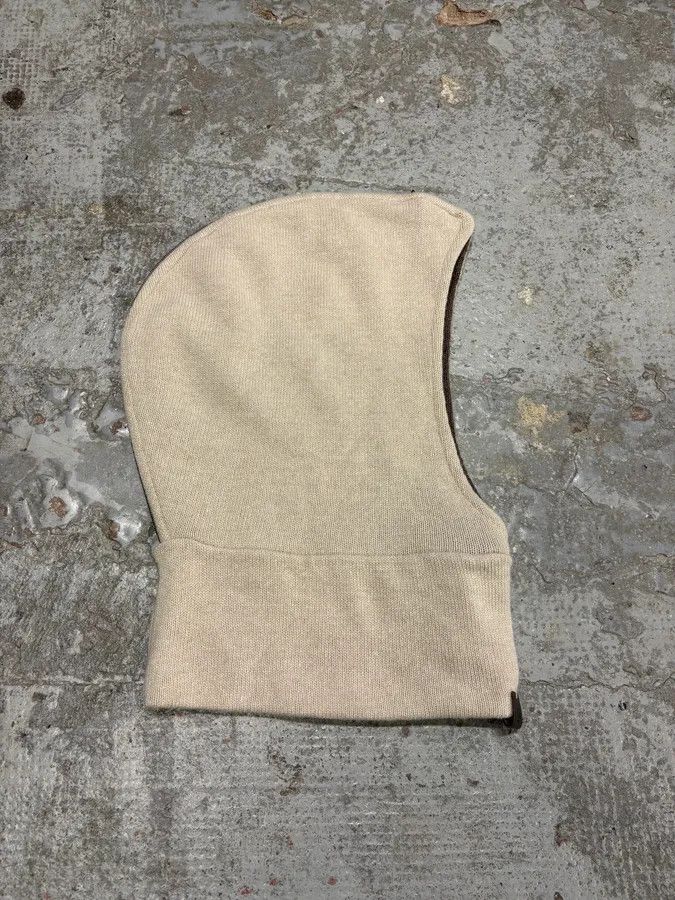 Emporio Armani AW2019 Emporio Armani Beige Zipped Hood Scarf Size ONE SIZE - 3 Thumbnail