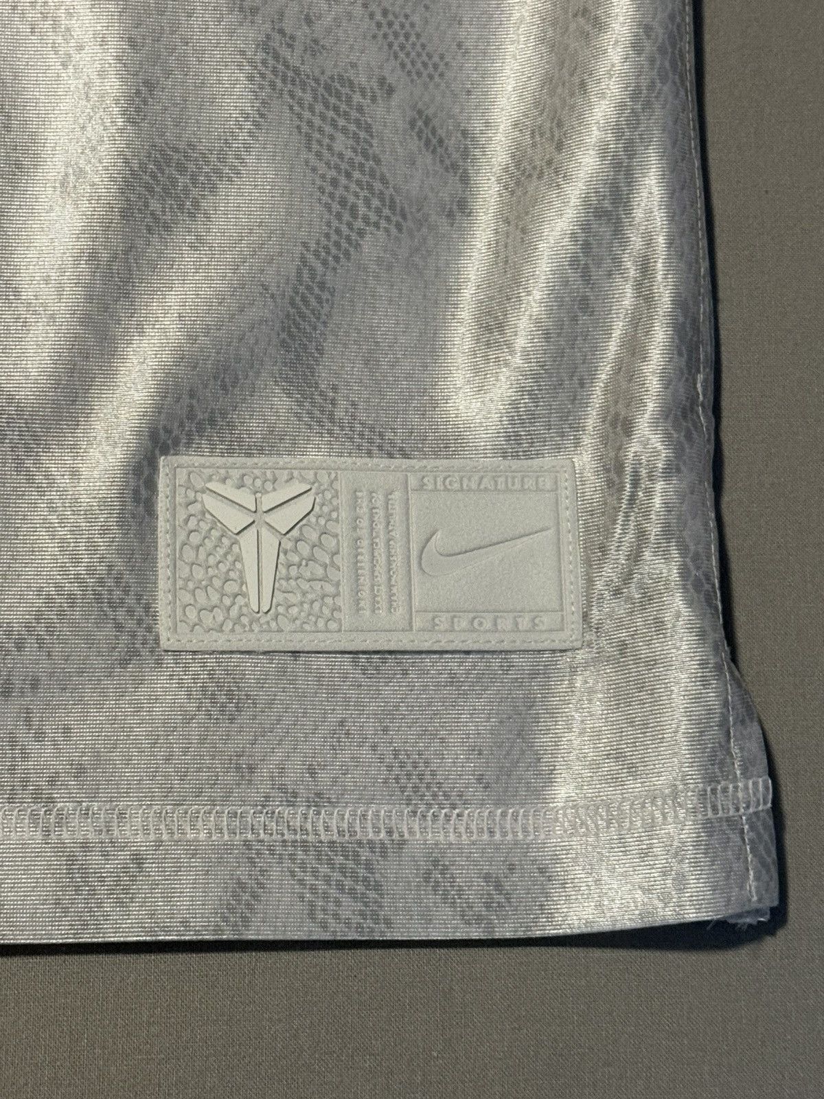 Nike Nike Kobe Bryant Halo Standard Issue Basketball Jersey BNWT Size US XL / EU 56 / 4 - 2 Thumbnail