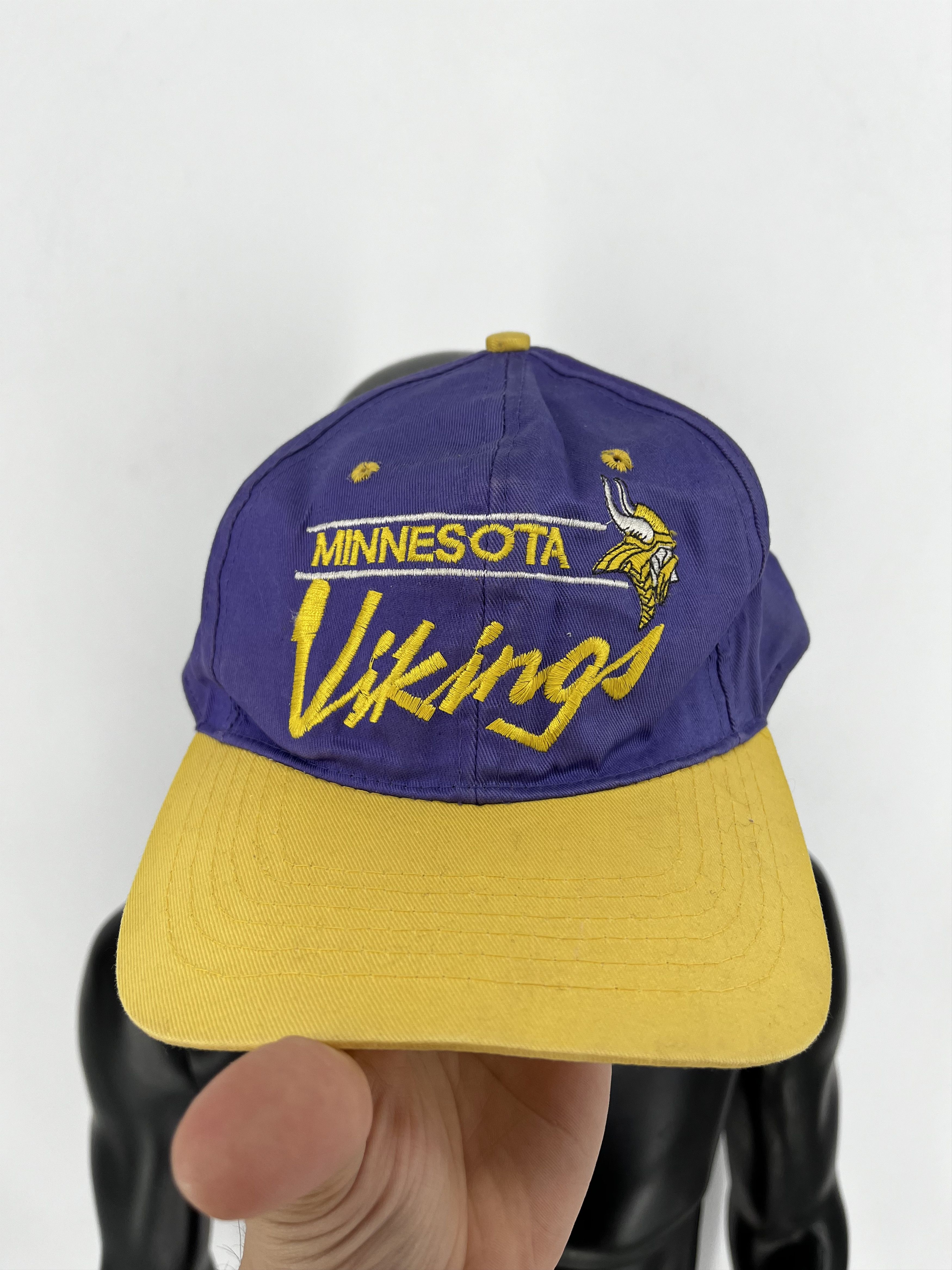 NFL × Vintage Sports Specialties Minnesota Vikings Vintage SnapBack Hat Size ONE SIZE - 2 Thumbnail