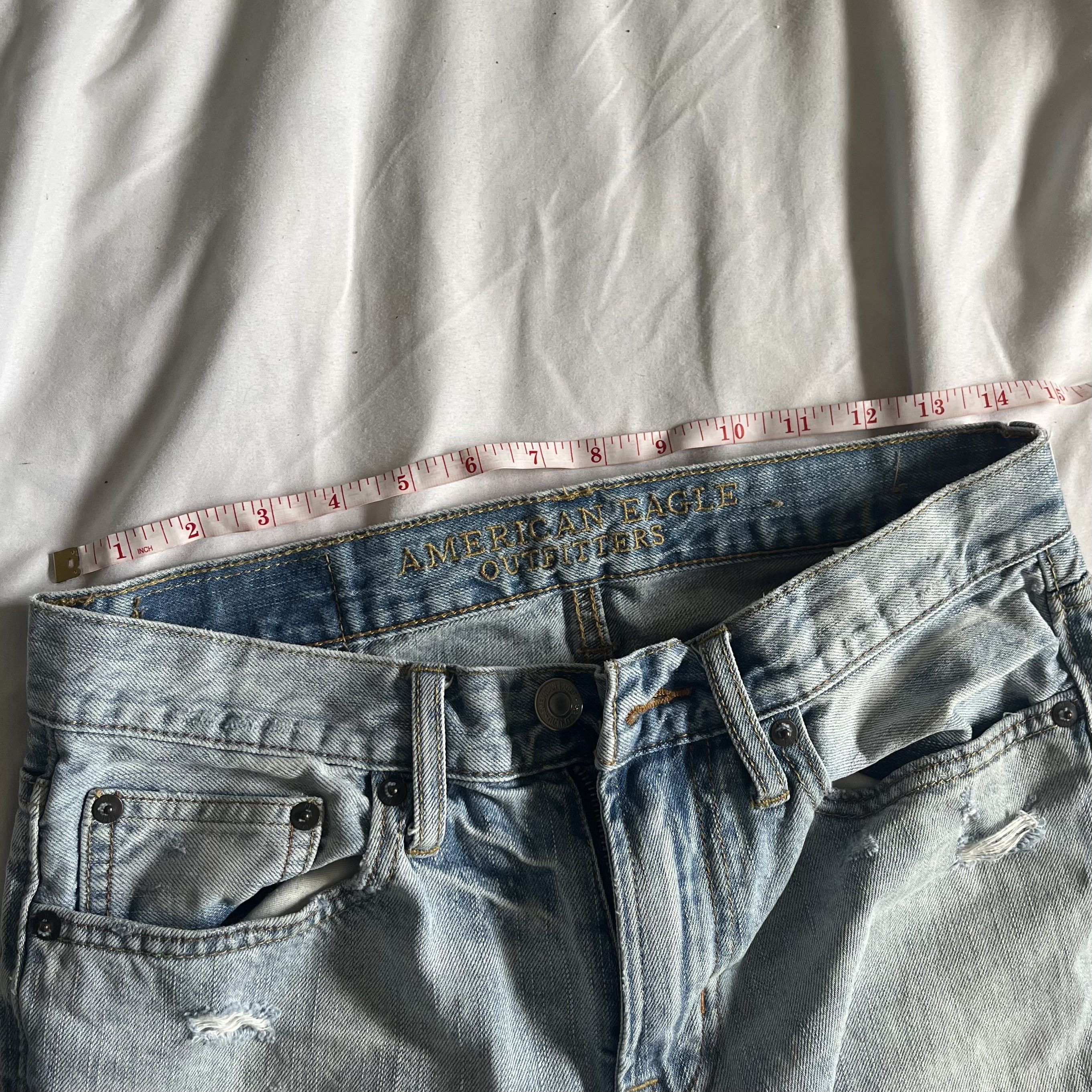 American Eagle Outfitters American Eagle Outfitters Faded and Distressed Blue Jeans Size 28" / US 6 / IT 42 - 7 Thumbnail