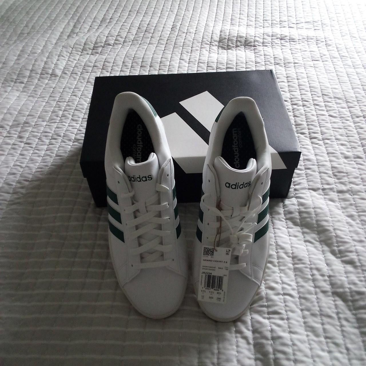 adidas gazelle silver green womens Adidas NMD V3 Crystal White