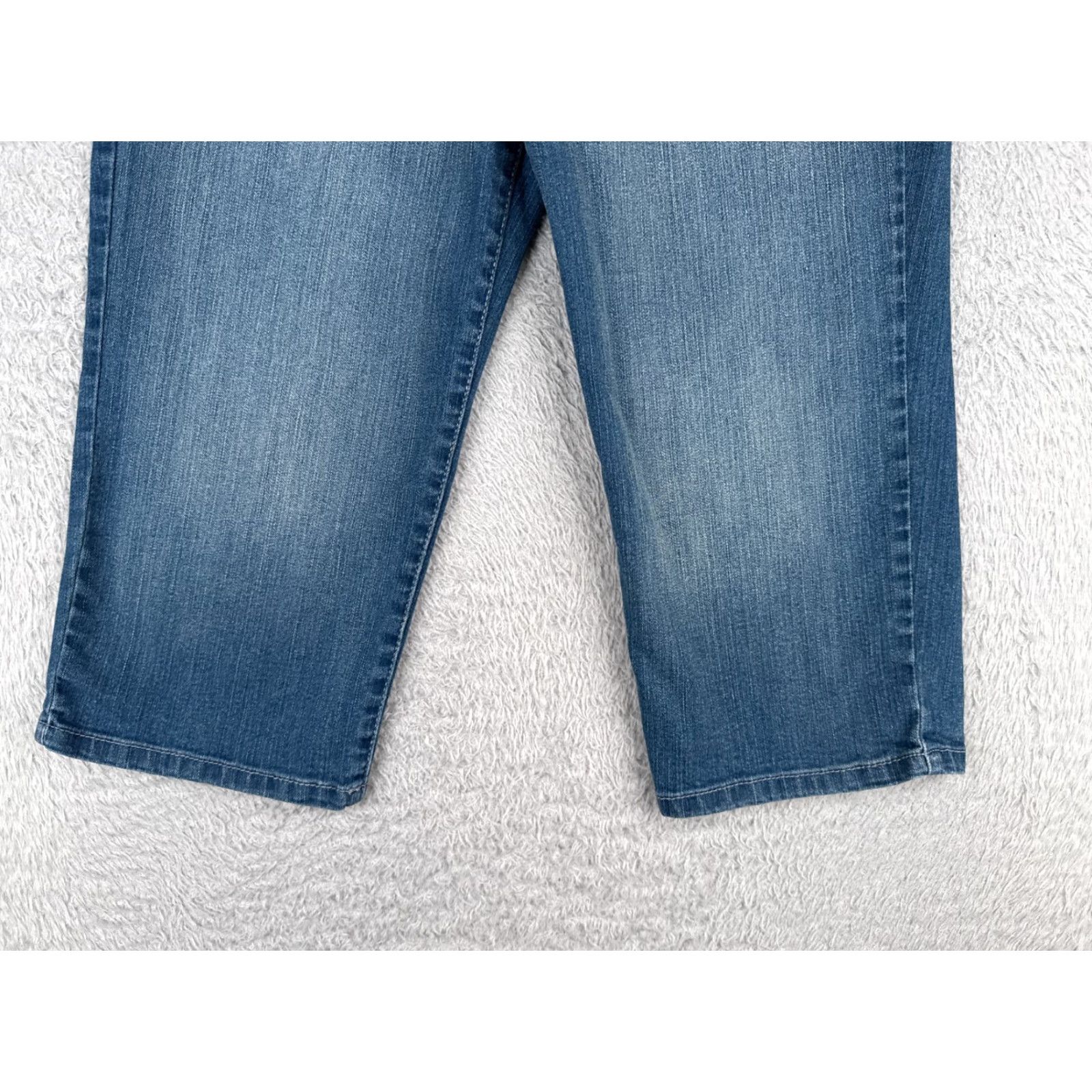 Vintage Style & Co Jeans Women 8 Capri Denim Blue Medium Wash 29x21 Womens Size 30" / US 8 / IT 44 - 2 Thumbnail