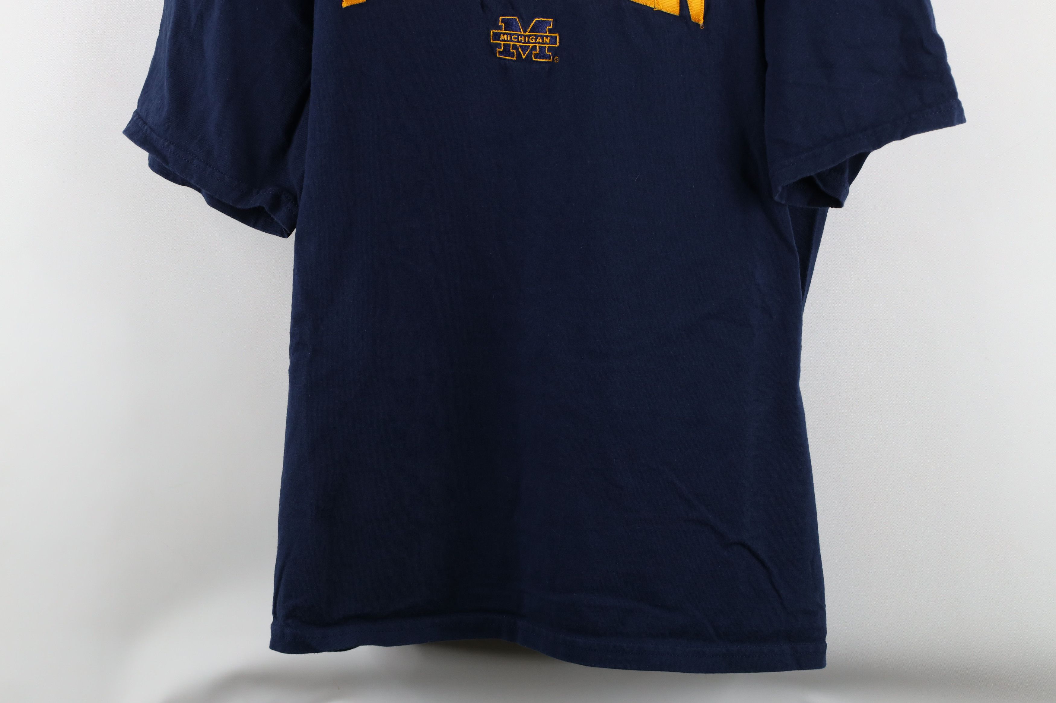 Vintage Vintage 90s Spell Out University of Michigan T-Shirt Blue Size US XXL / EU 58 / 5 - 3 Thumbnail