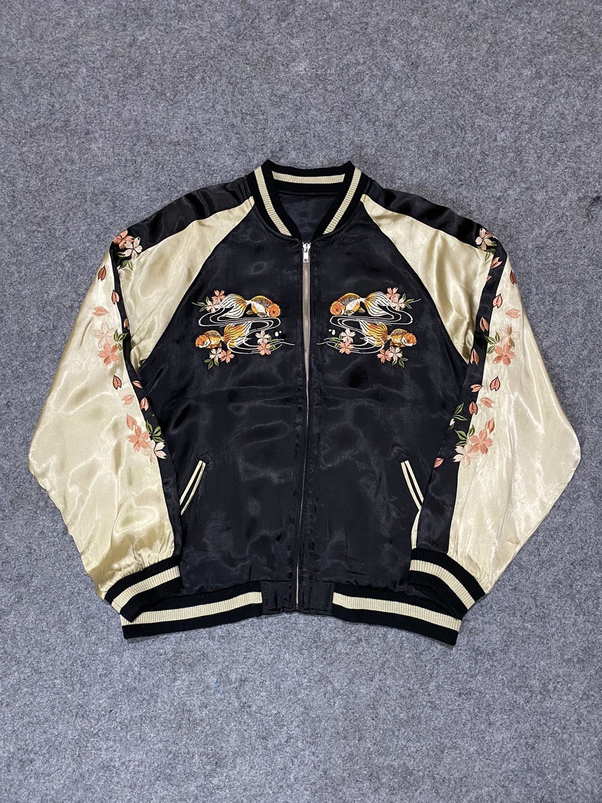 Japanese Brand Vintage Sukajan Koi Embroidery Souvenir Jacket Size US L / EU 52-54 / 3 - 6 Thumbnail