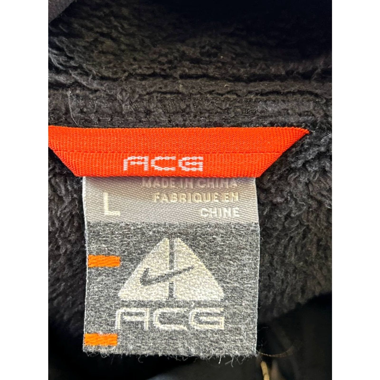 Nike ACG VINTAGE Nike ACG Jacket Mens L Black Full Zip Size US L / EU 52-54 / 3 - 3 Thumbnail