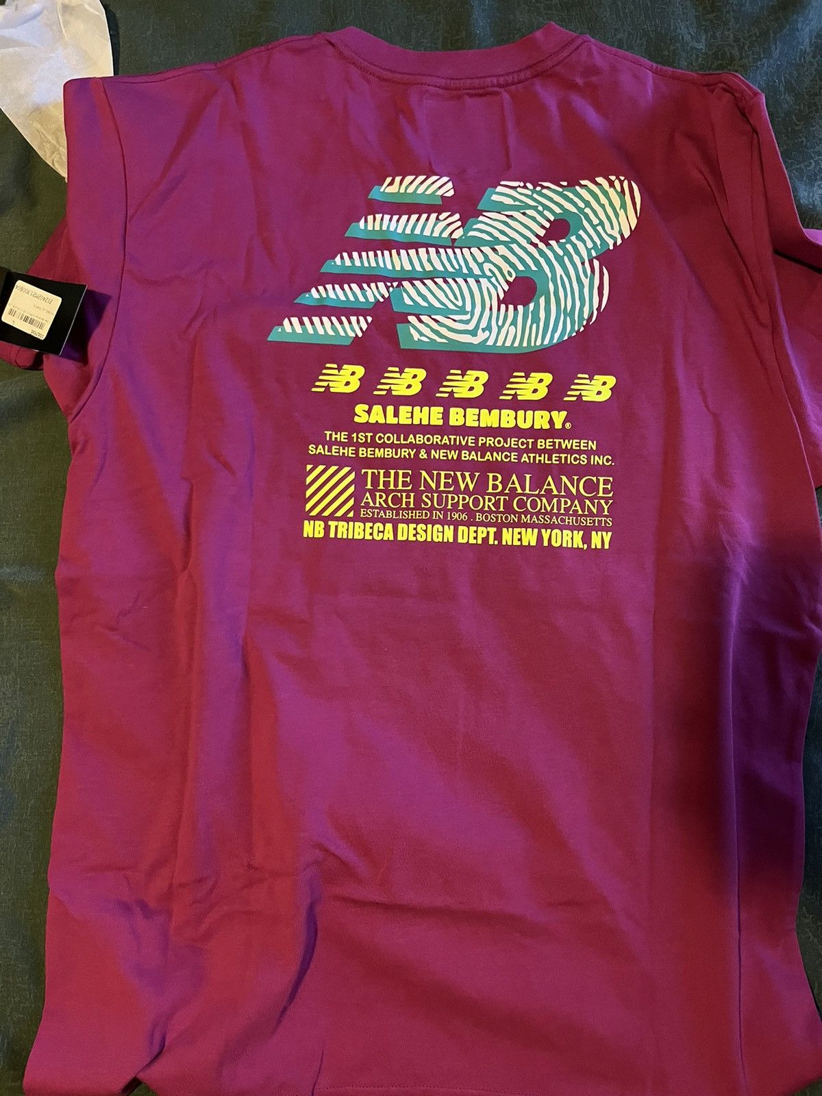 New Balance × Salehe Bembury New Balance x Salehe Bembury Yurt tee size L Size US L / EU 52-54 / 3 - 2 Thumbnail