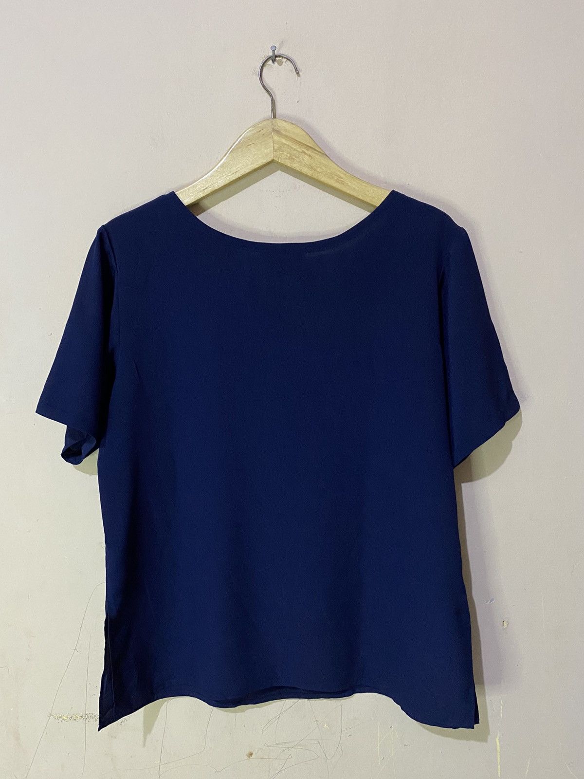 Yves Saint Laurent 90s Vintage Yves Saint Laurent Silk Blouse Size XS / US 0-2 / IT 36-38 - 8 Thumbnail