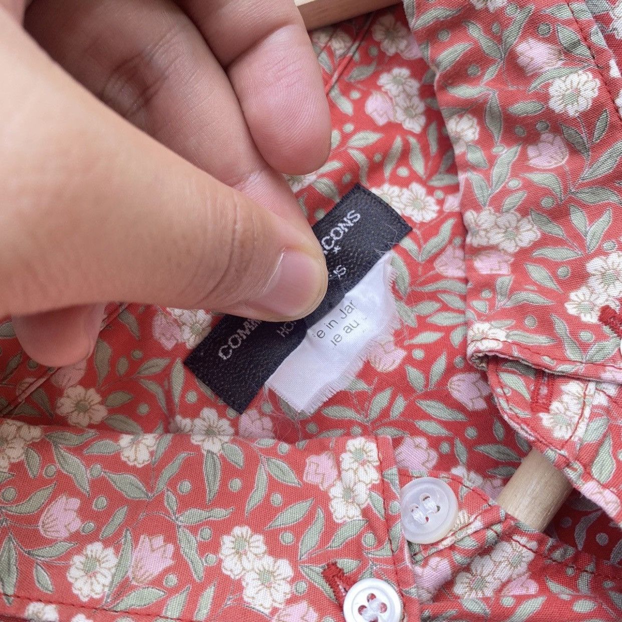 Comme des Garcons Homme 2008 Comme des Garcons Homme Plus Flower Full Print Shirts Size US L / EU 52-54 / 3 - 7 Thumbnail