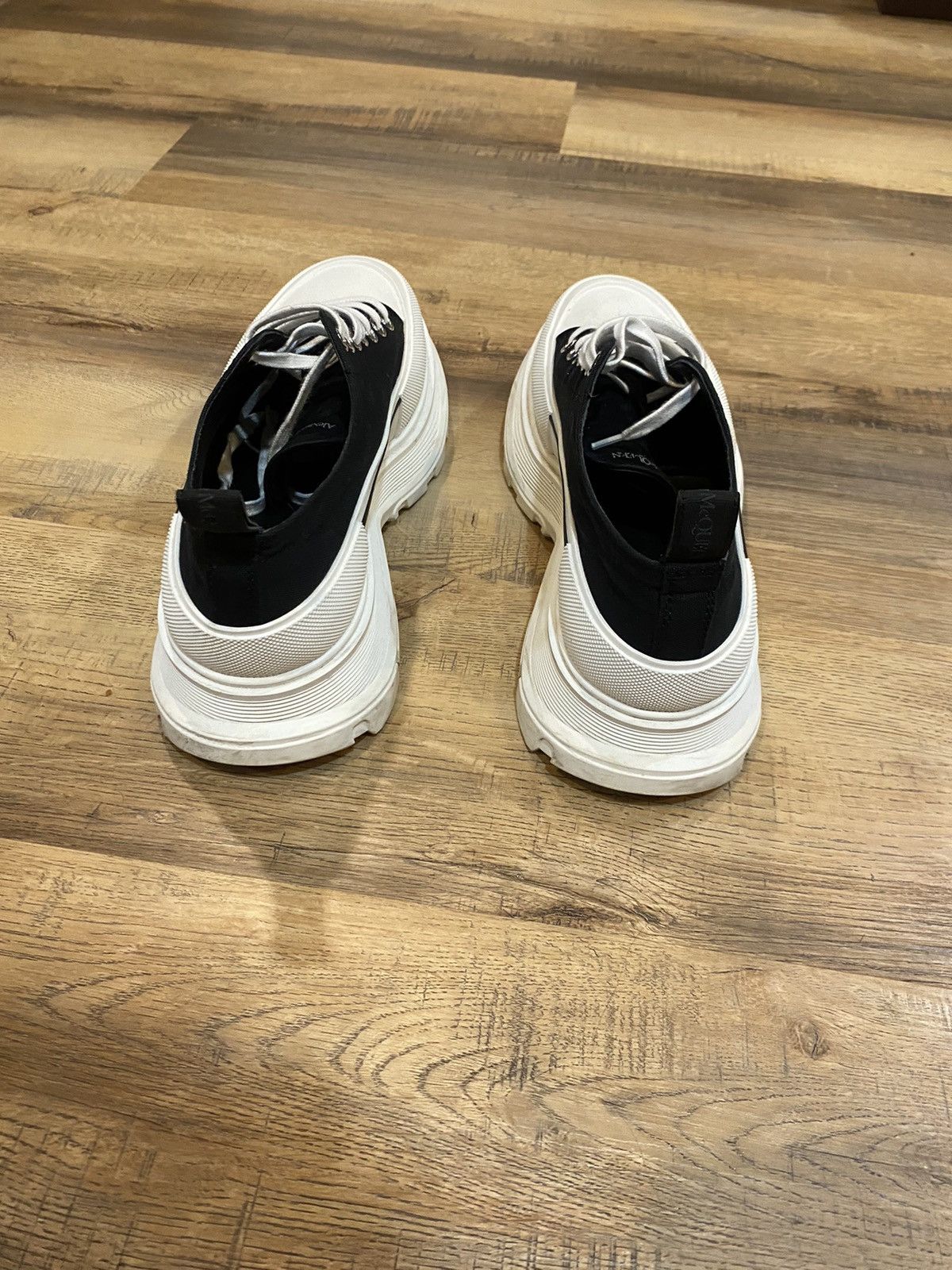 Alexander McQueen Alexander Mcqueen TreadSlick Sneaker Size US 11 / EU 44 - 3 Thumbnail