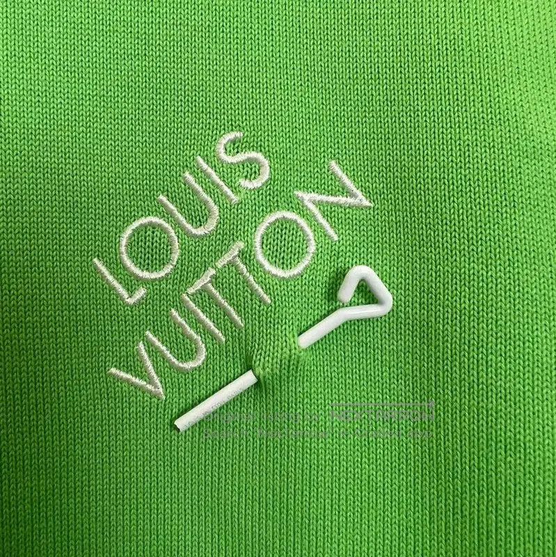 Louis Vuitton Louis Vuitton Green Women’s T. Size M / US 6-8 / IT 42-44 - 4 Thumbnail