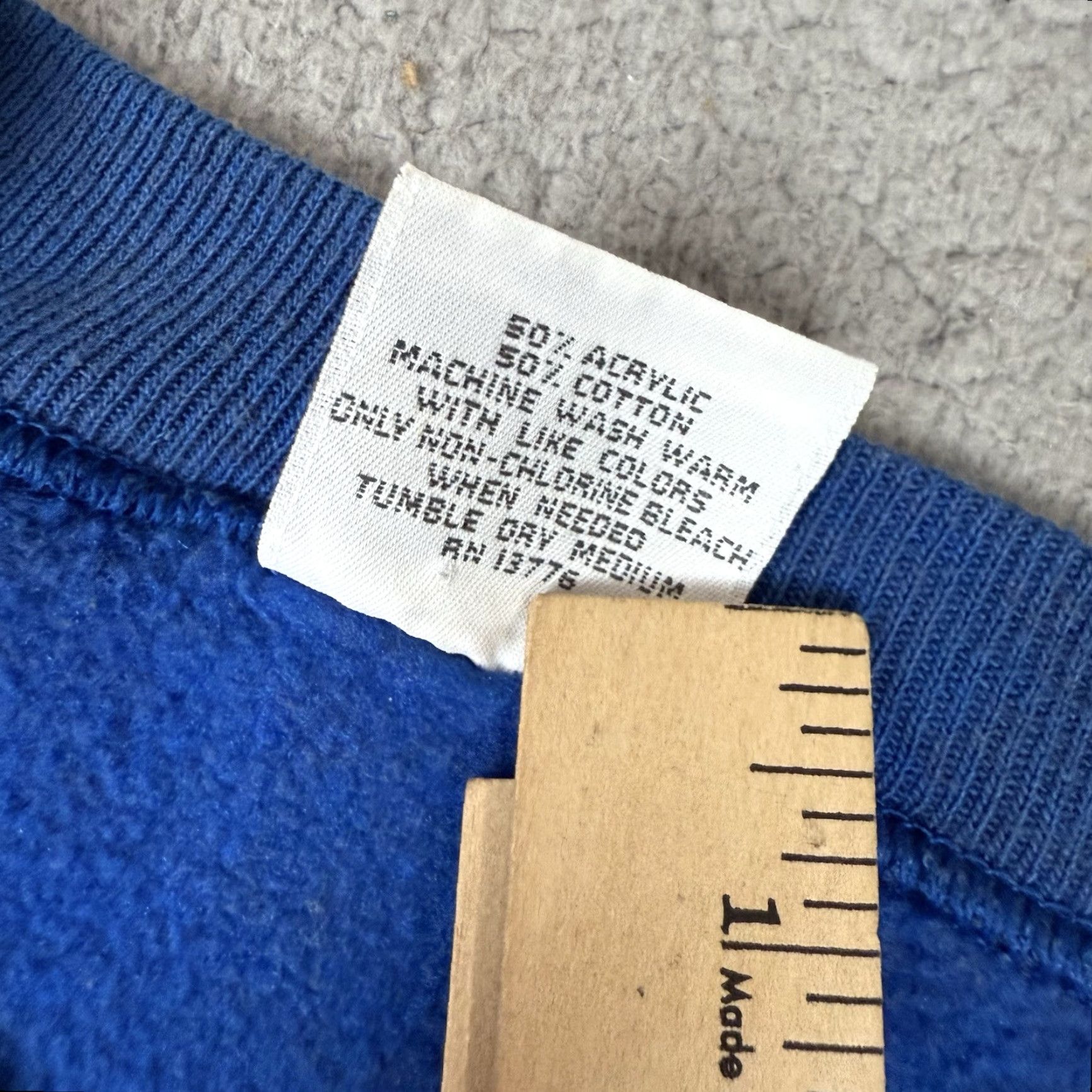 Hanes VINTAGE Grandma Sweatshirt Hanes Unisex Adults Sweatshirt M Blue Graphic Print 80s 90s Grunge Hippie Love Nature Outdoor Size US M / EU 48-50 / 2 - 5 Thumbnail