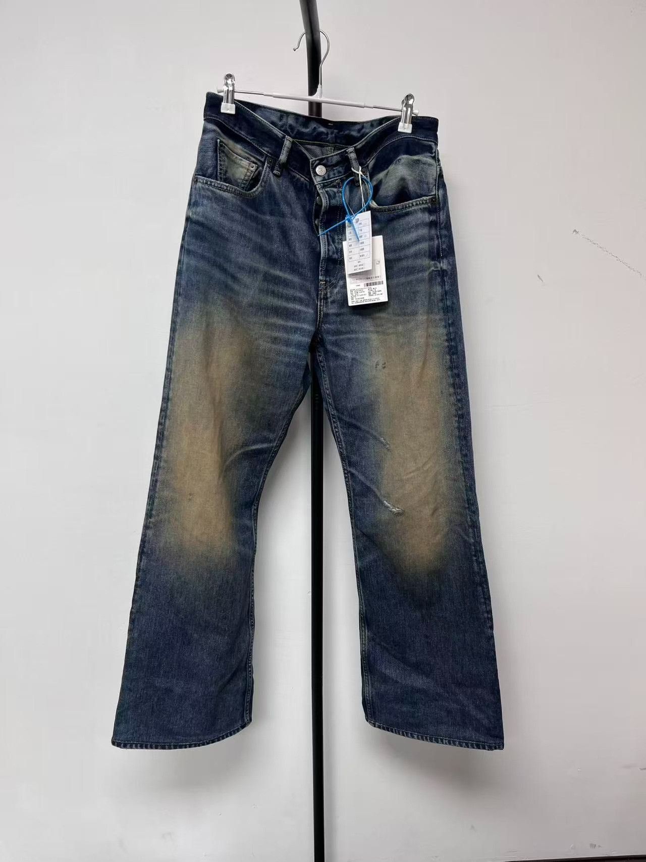 Acne Studios Acne Vintage Washed High-Waist Contrast Jeans Size 30" / US 8 / IT 44 - 1 Thumbnail