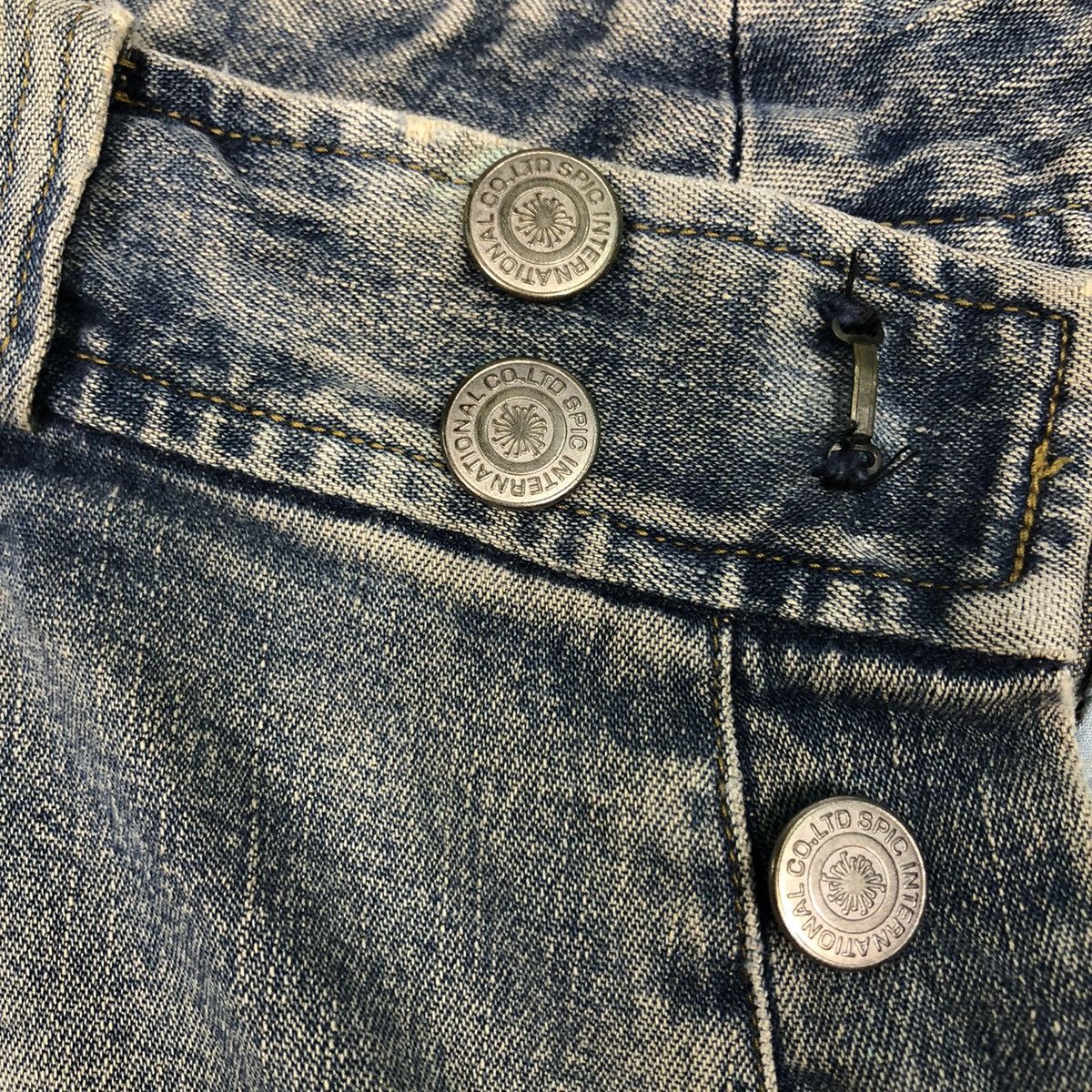 Hysteric Glamour Vintage Denim Jeans Bow Cut Design Flare Jeans Tornado Mart Size US 30 / EU 46 - 19 Thumbnail