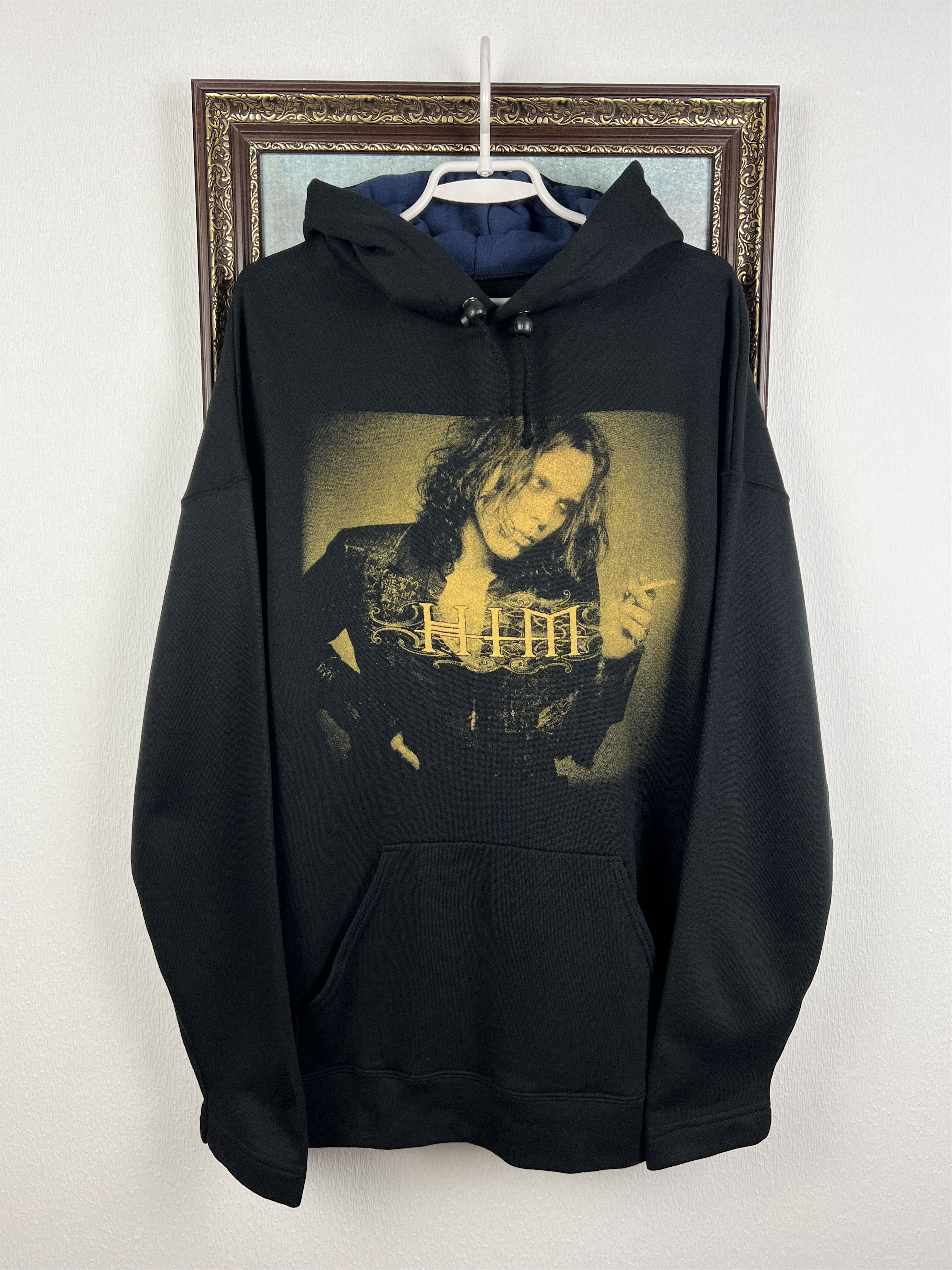 Vintage Vintage HIM Hoodie Rare Over Print Band Tee Big Logo Jacket Size US XL / EU 56 / 4 - 1 Thumbnail