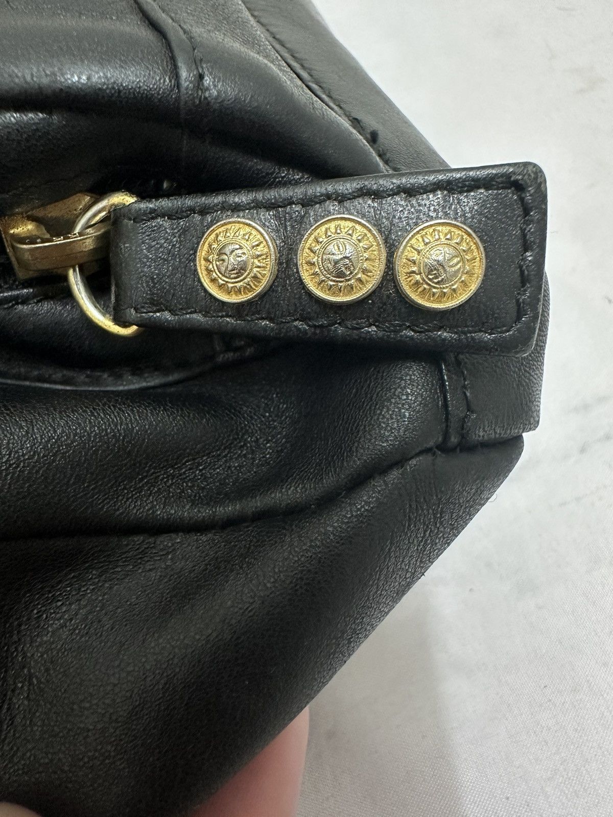 Genuine Leather × Versace Gianni Versace Medusa Logo Leather Backpack Size ONE SIZE - 8 Thumbnail