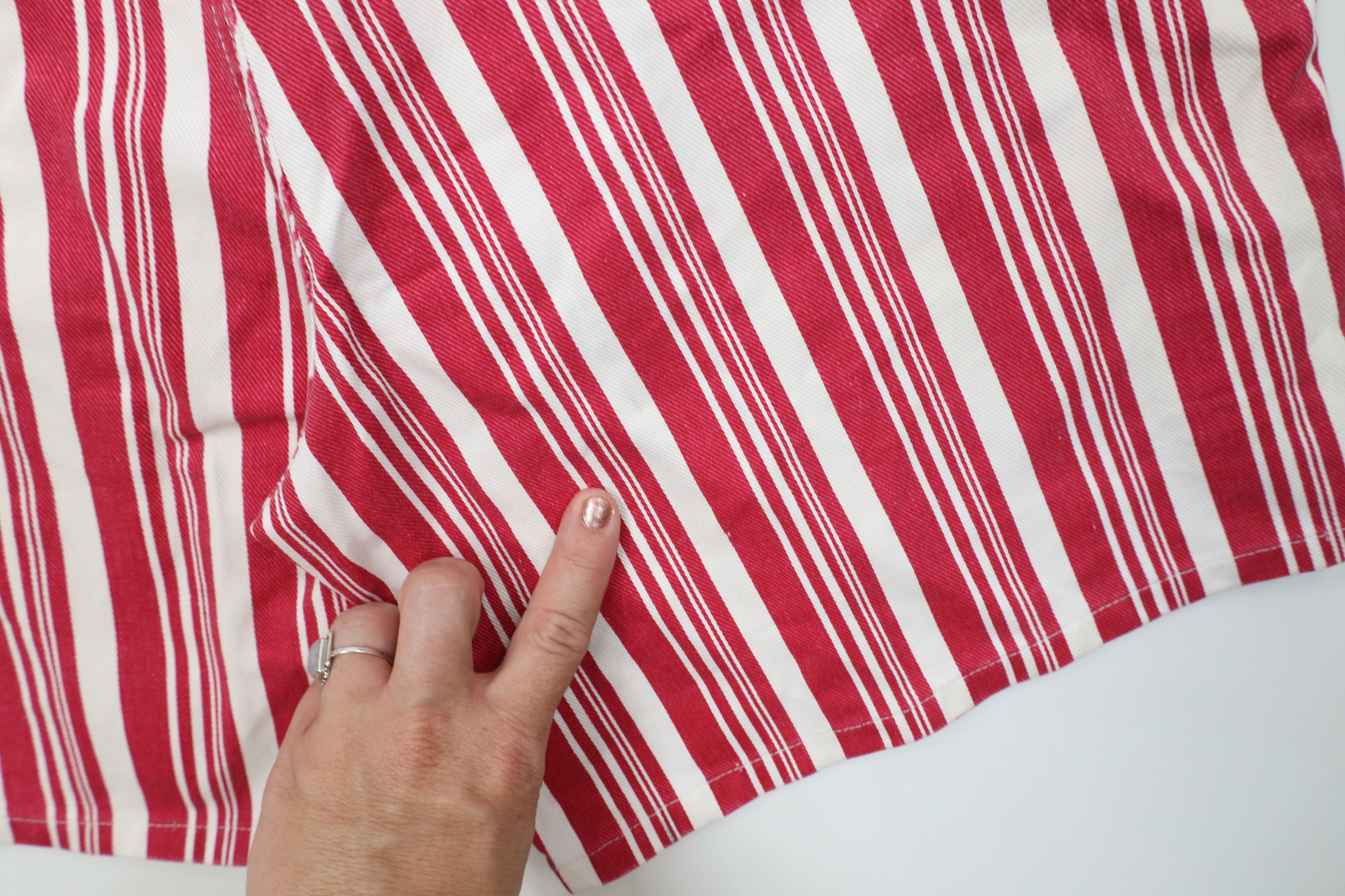 Vintage Vintage 90s Streetwear Candy Cane Striped Denim Jean Shorts Size 34" / US 12 / IT 48 - 12 Thumbnail